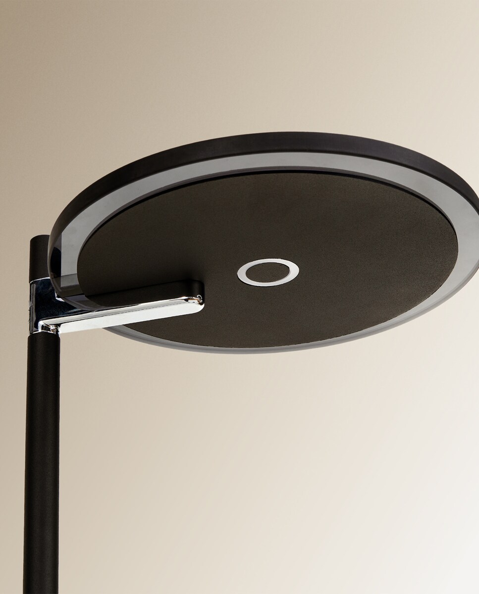 Candeeiro de Pé LED com Leitor Renzo Preto-4