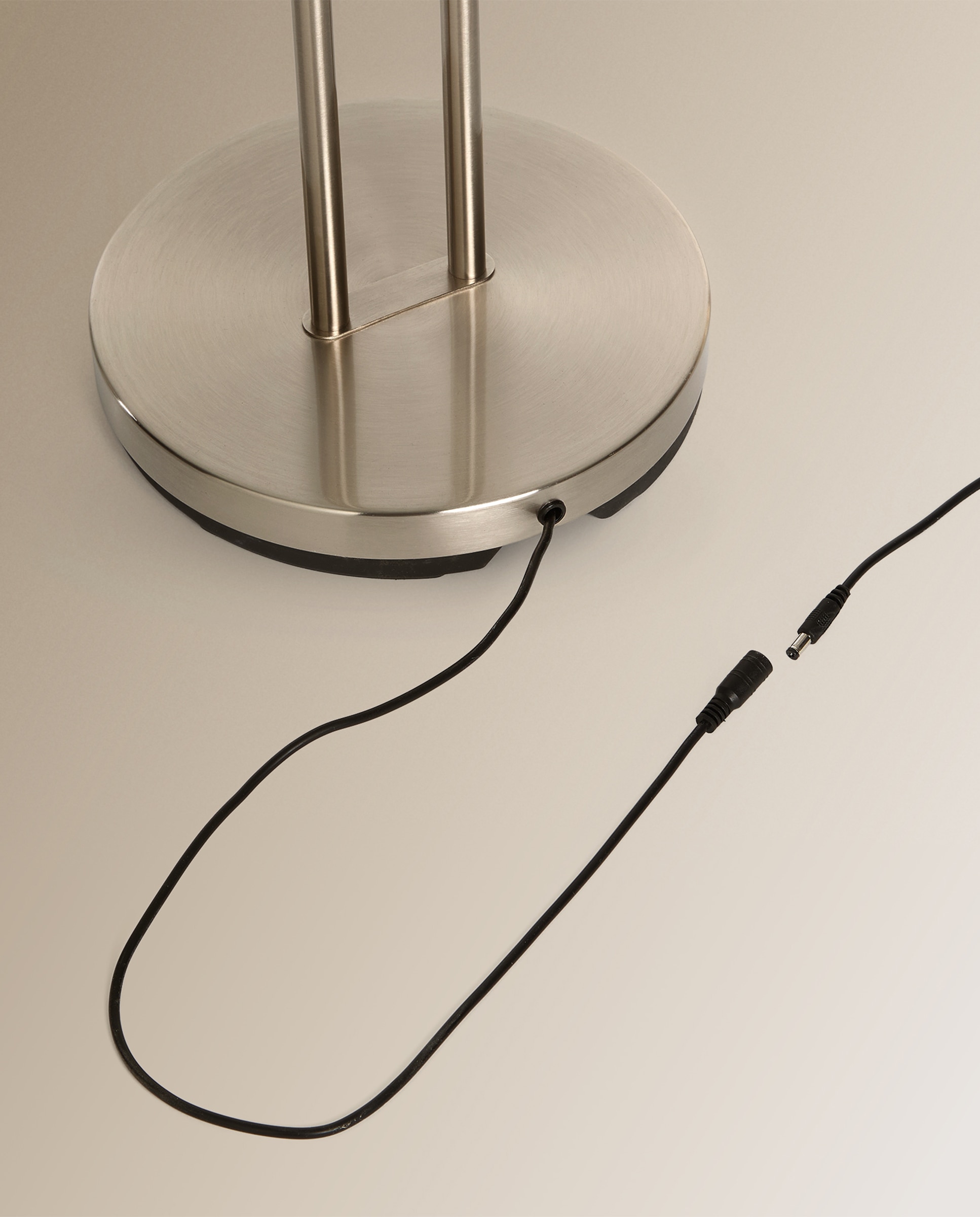 Candeeiro de Pé com LED Integrado Galena Cromado-6