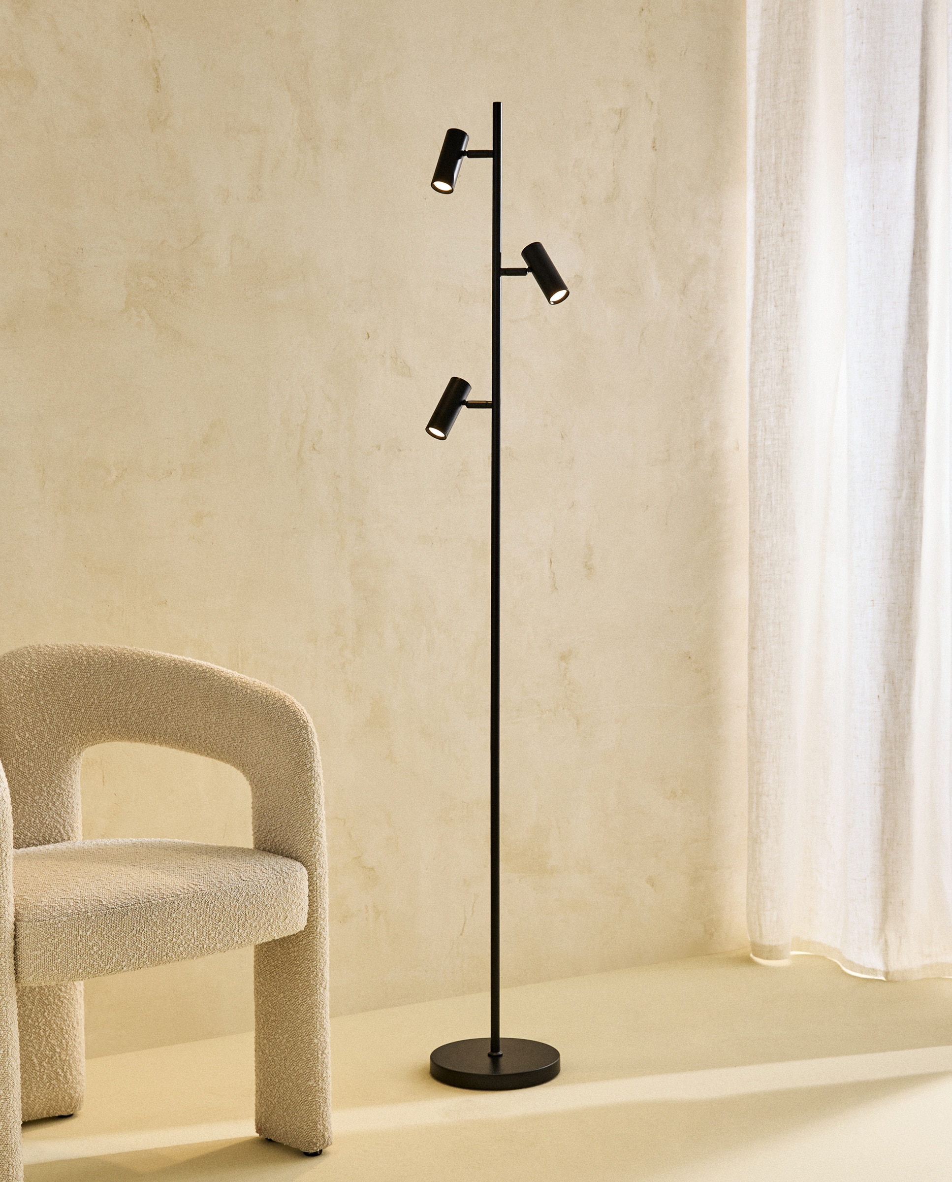 Imagem 0 de Candeeiro de Pé com LED Integrado Malmo 3L