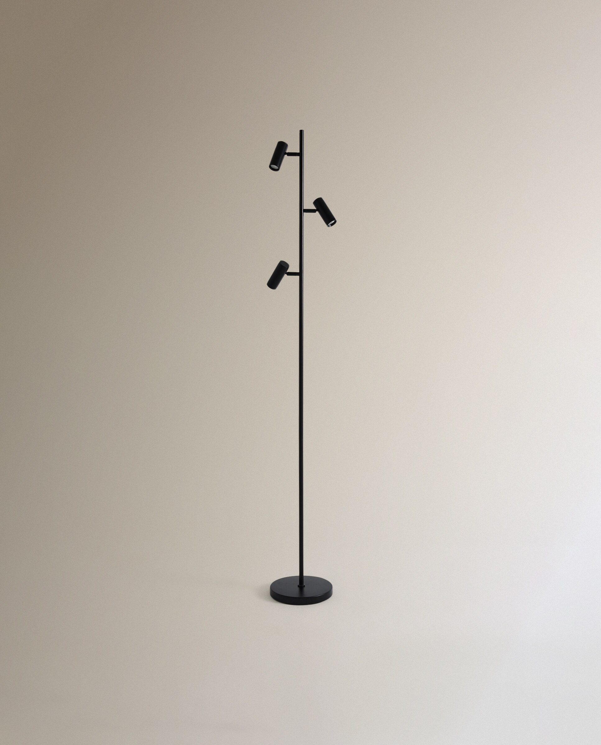 Lámpara de pie con LED integrado Malmo 3L - Negro Negro-2