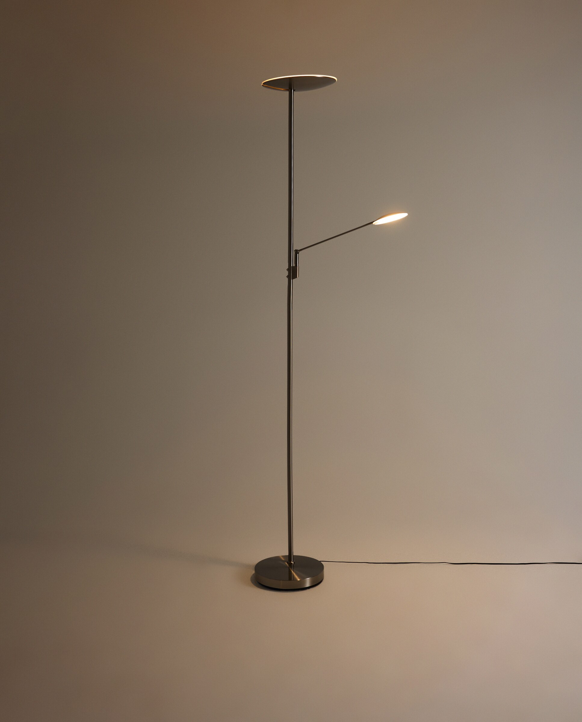 Candeeiro de Pé LED com Leitor Wilson Metálico-3