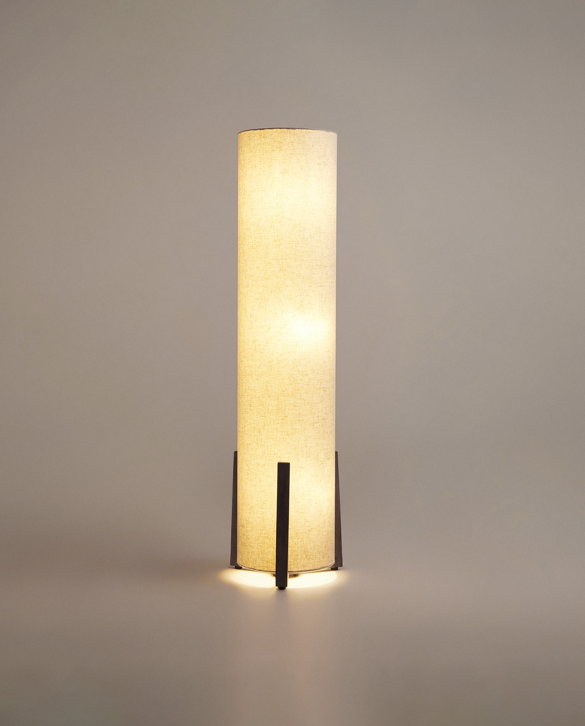 Candeeiro de pé Ingo Natural-2