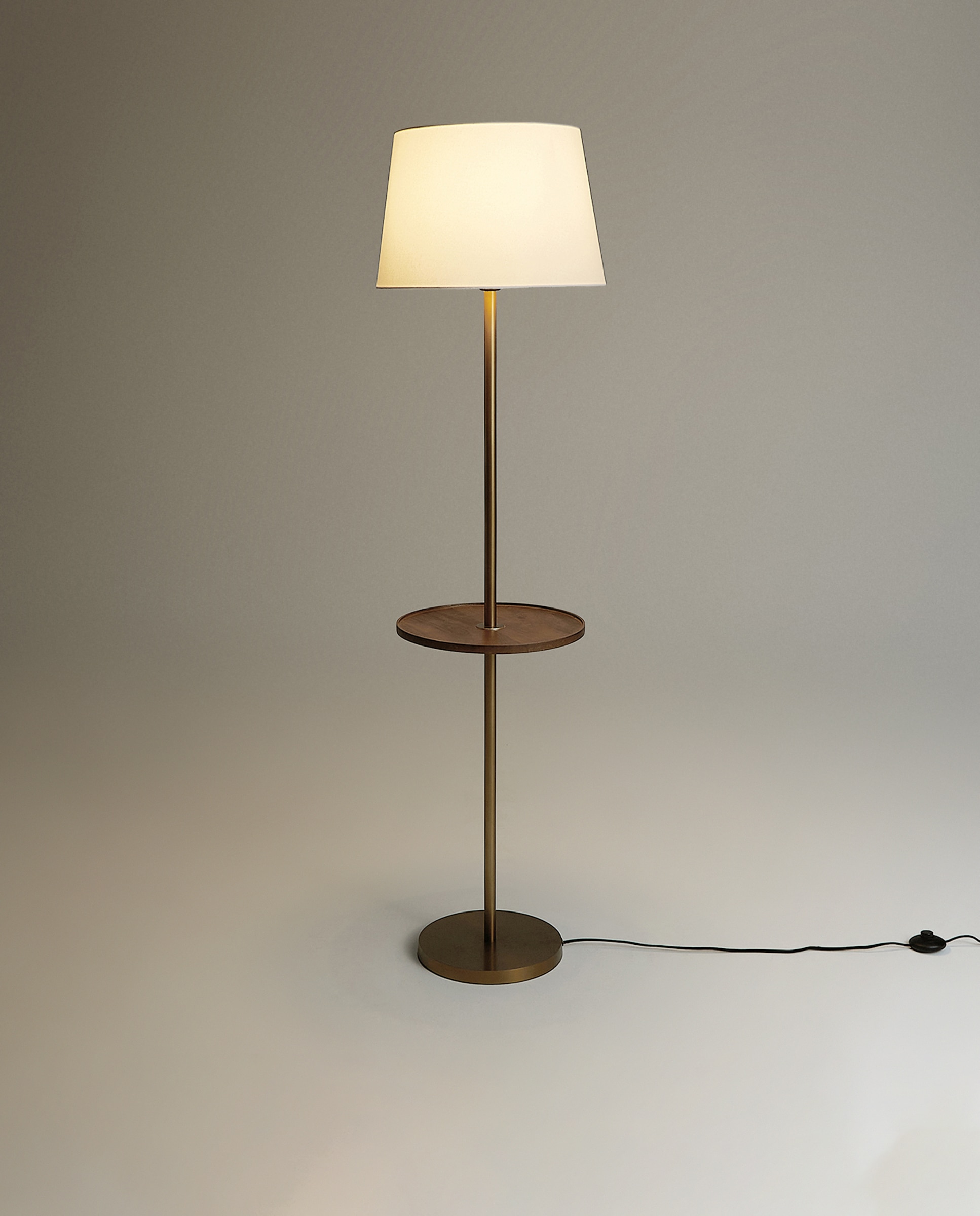 Candeeiro de Pé Olmo Ouro-2