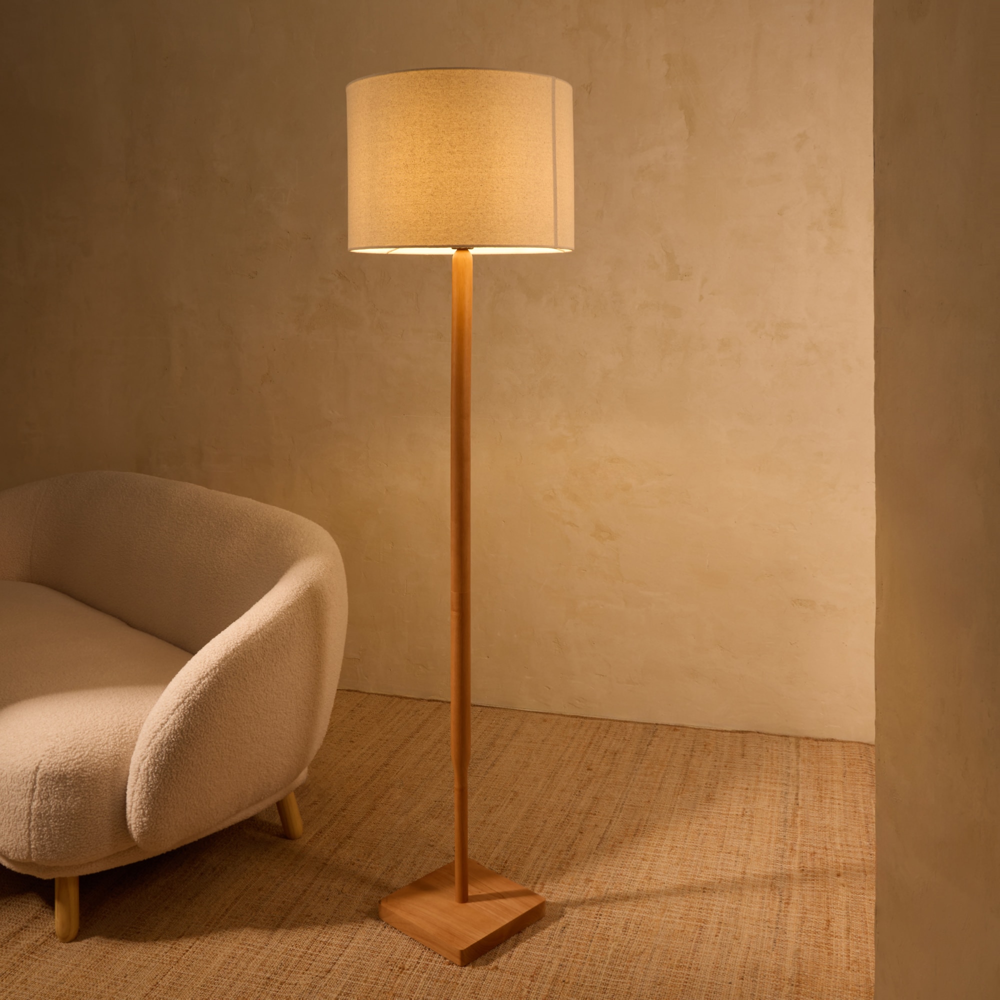 Imagem 0 de Candeeiro de Pé de Madeira Noruega