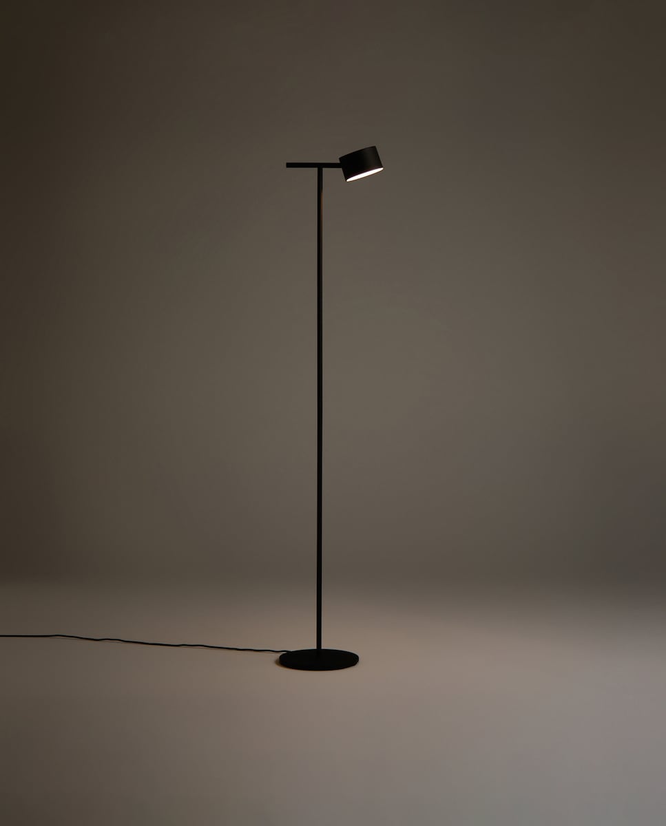 Candeeiro de Pé LED Meier Preto-5