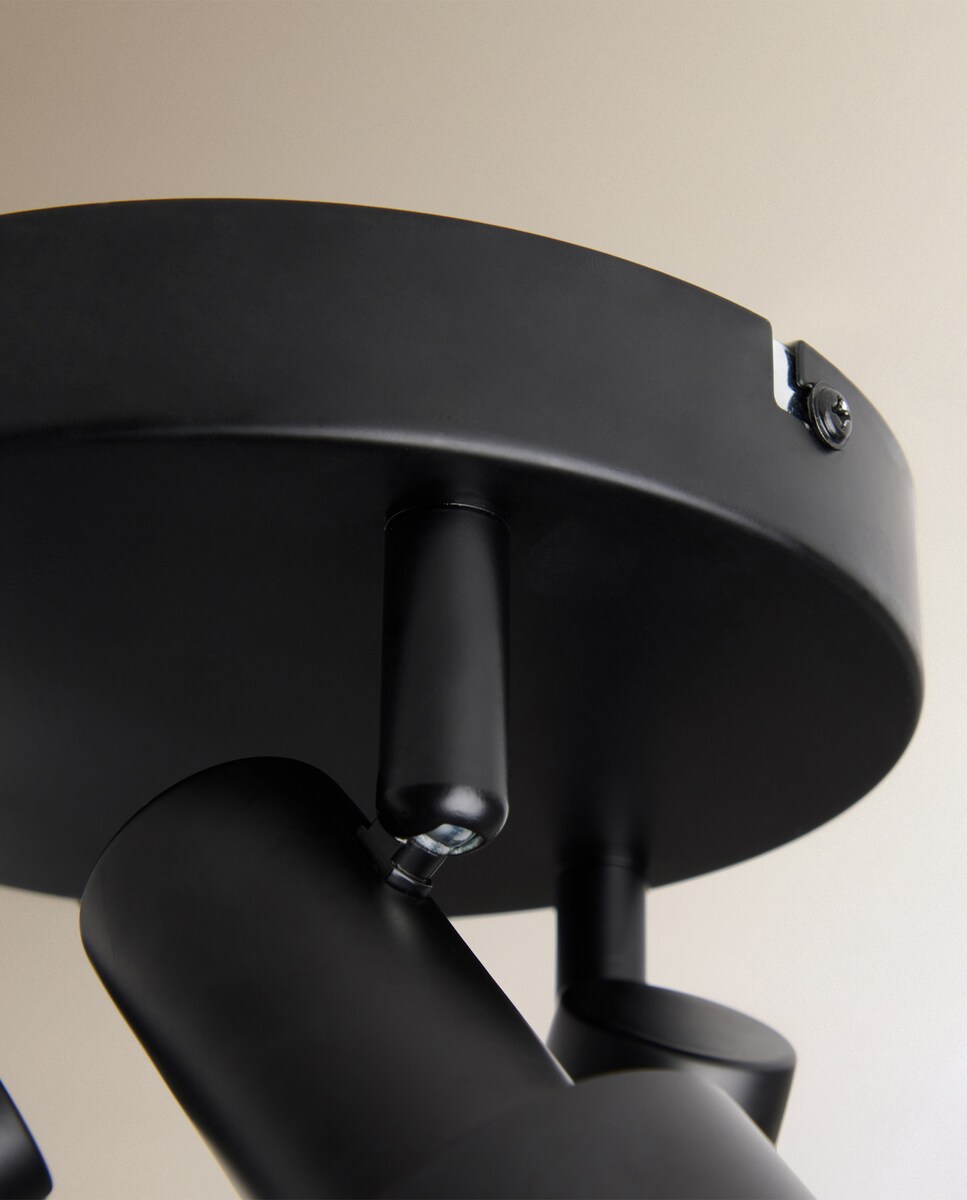 Foco com 3 Luzes LED Integradas Hugo Preto-3