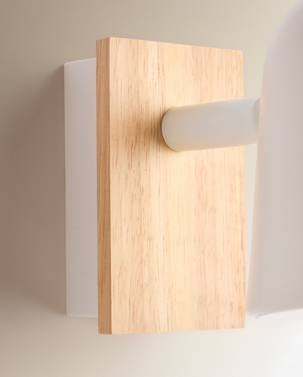 Foco com Luz LED Integrada Alex Branco-3