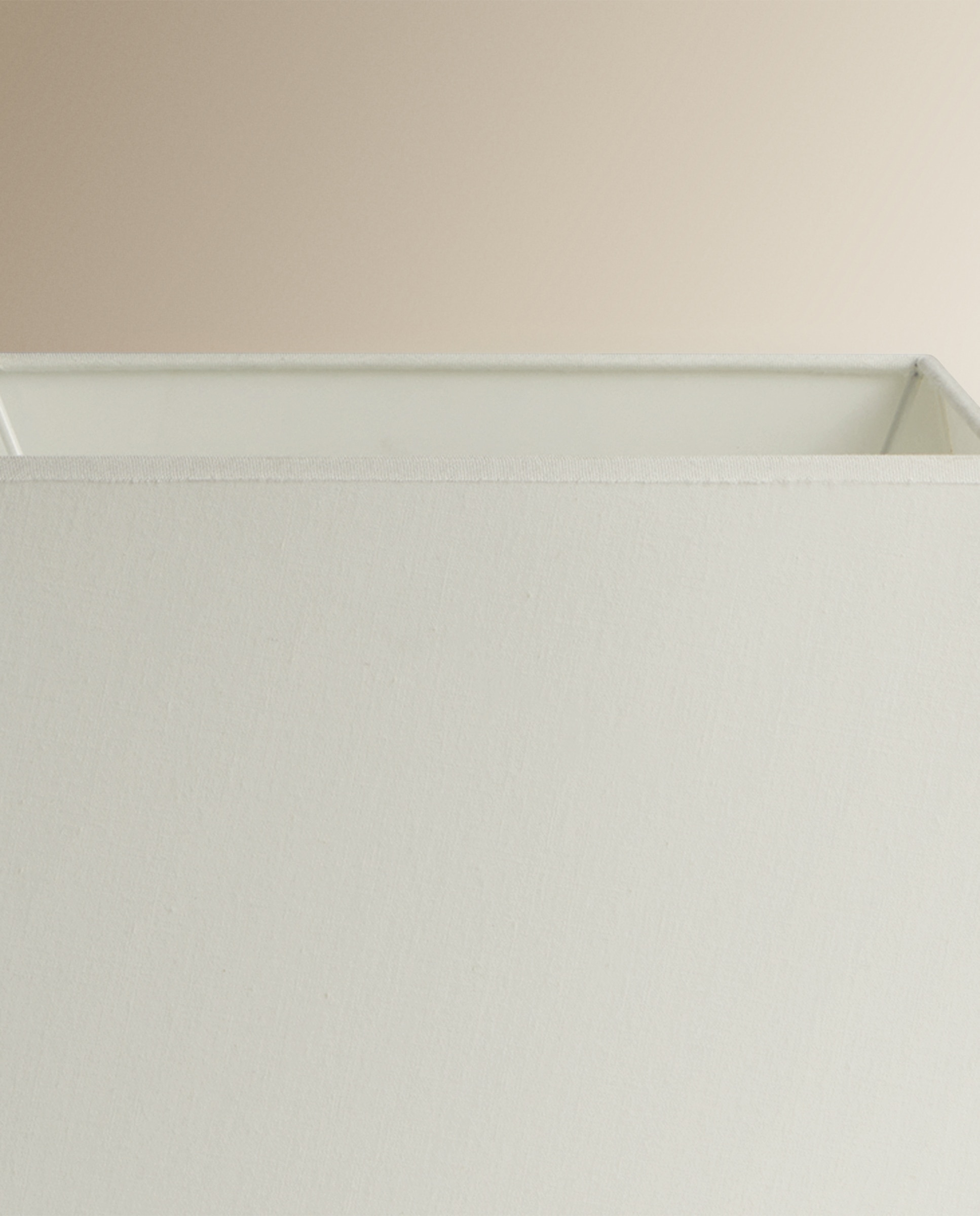 Abajur trapézio Niza Branco-marfim-2