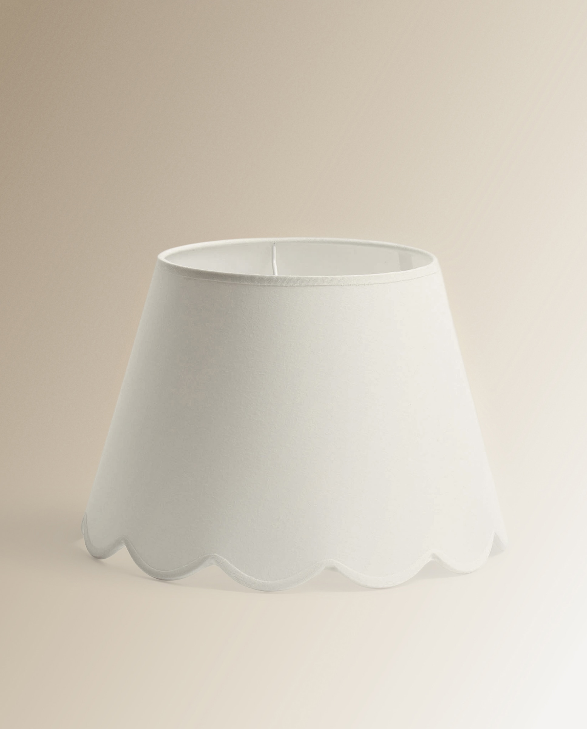 Imagem 0 de Abajur Tronco Flor Niza