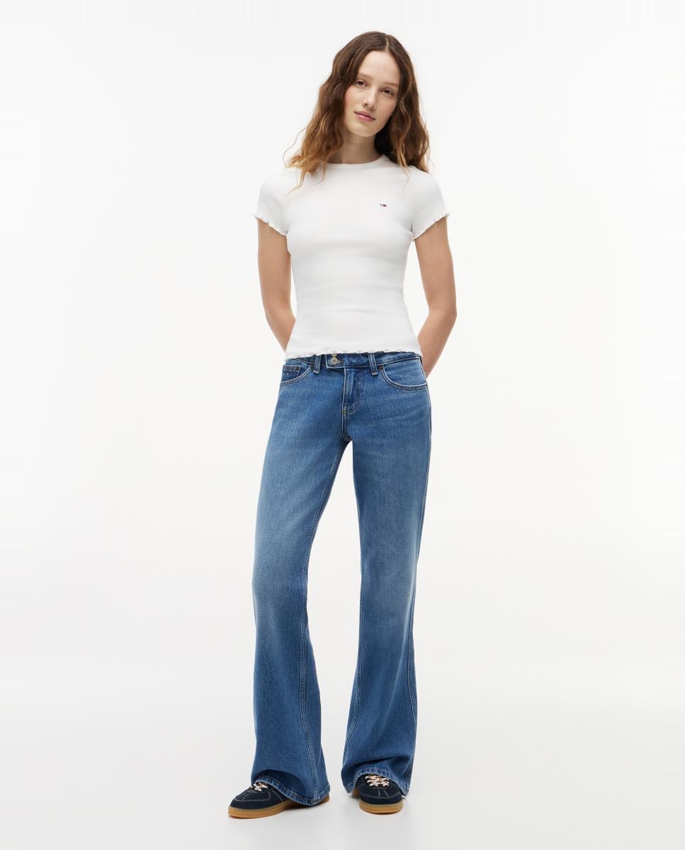 Imagem 0 de Jeans Sia de Corte Bootcut e Cintura Baixa