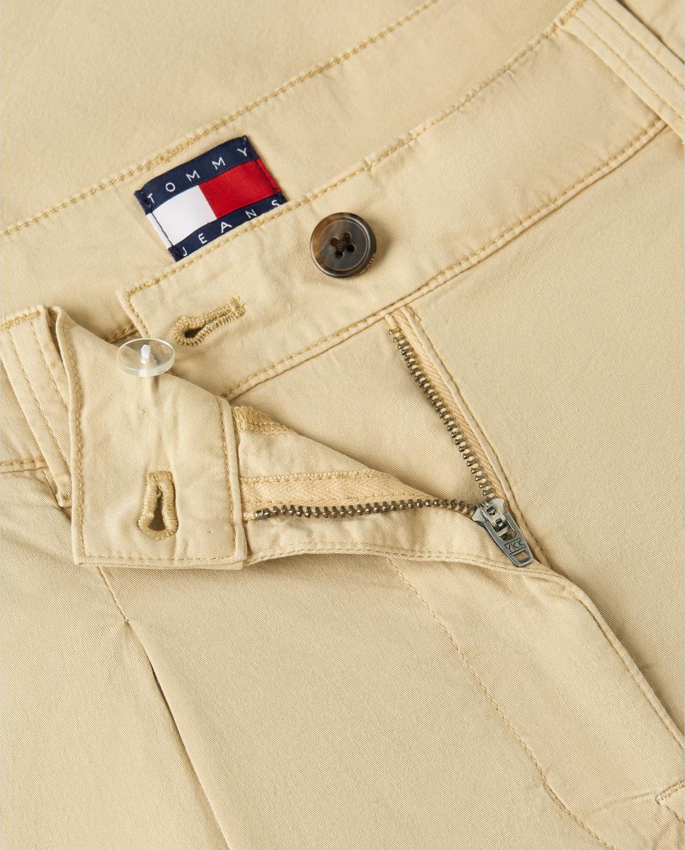 Bermudas Chino com Cintura Subida Bege-3