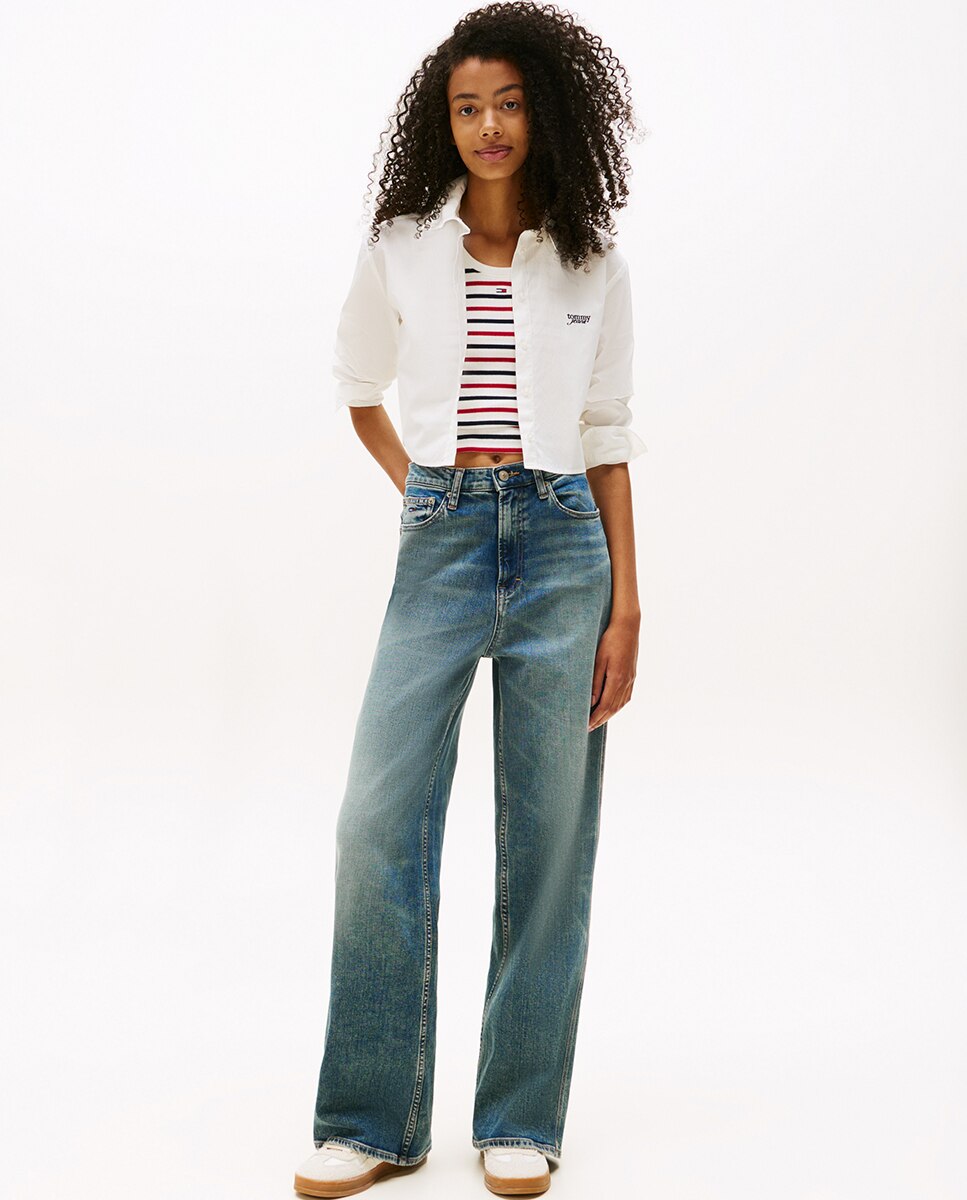 Camisa Cropped com Logótipo Bordado Cru-3