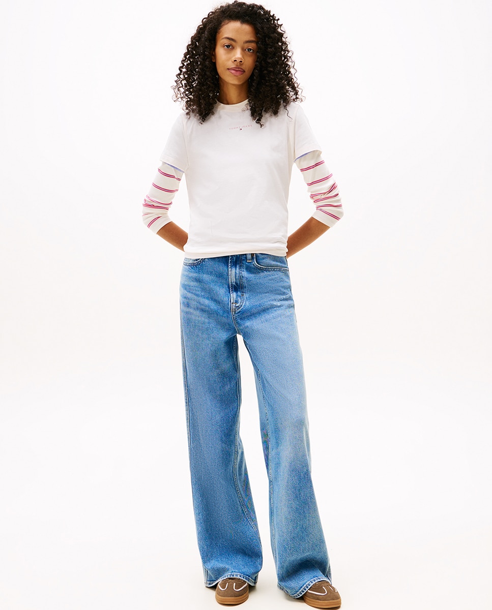 T-shirt Regular Fit com Logótipo Linear Cru-3