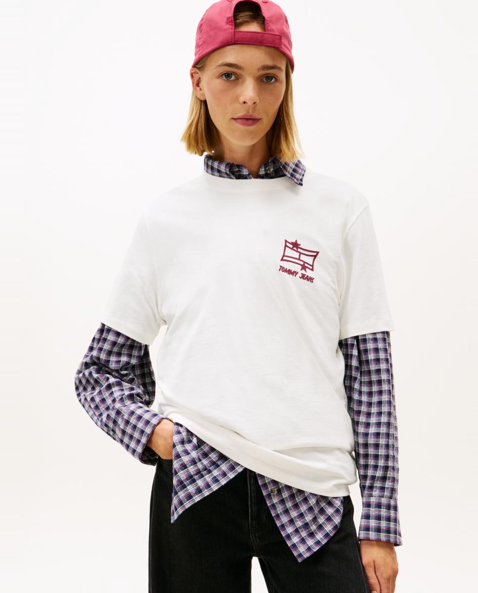 Tommy Jeans - Camiseta de mujer con gráficos relaxed fit.