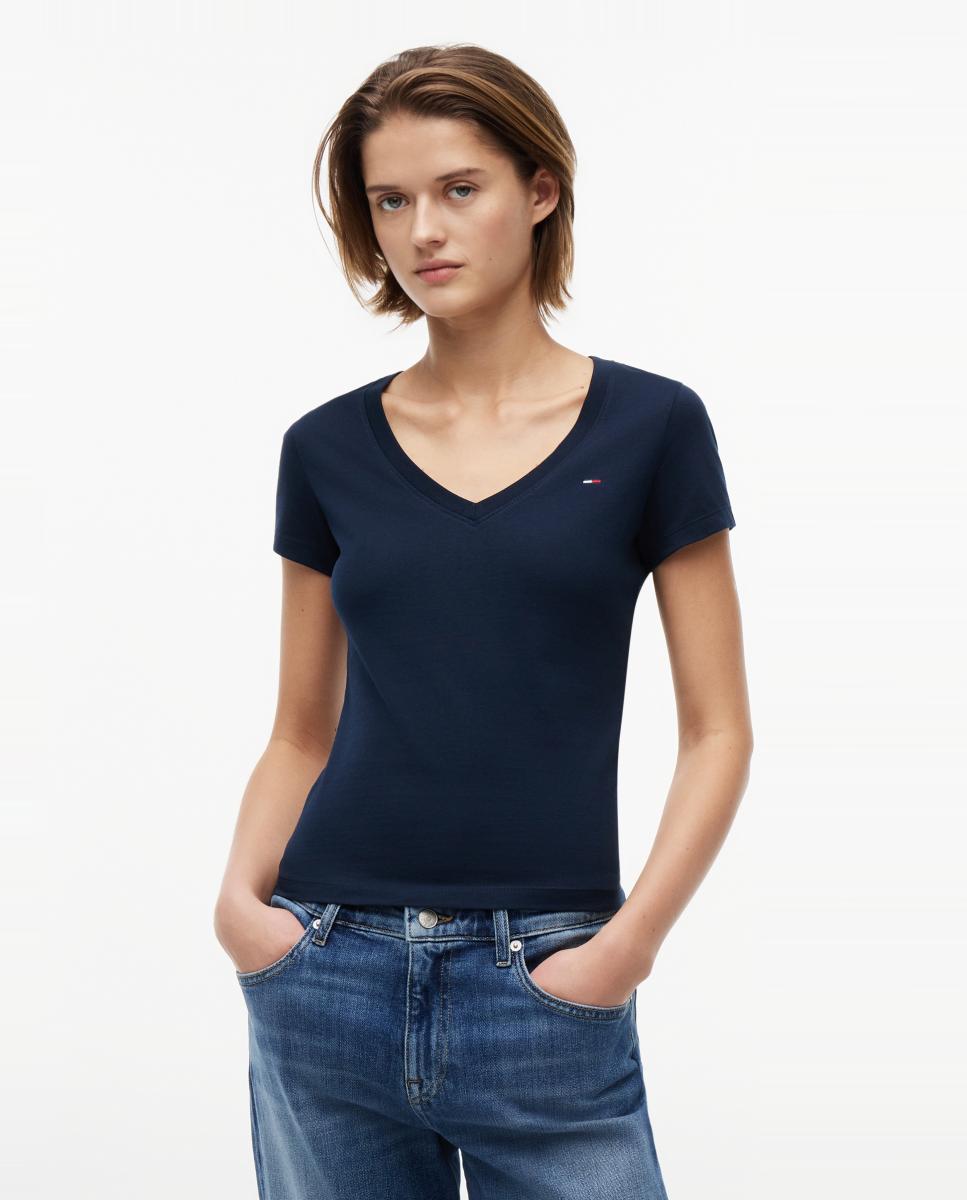 Imagem 0 de T-shirt de Decote em Bico e Fit Justo