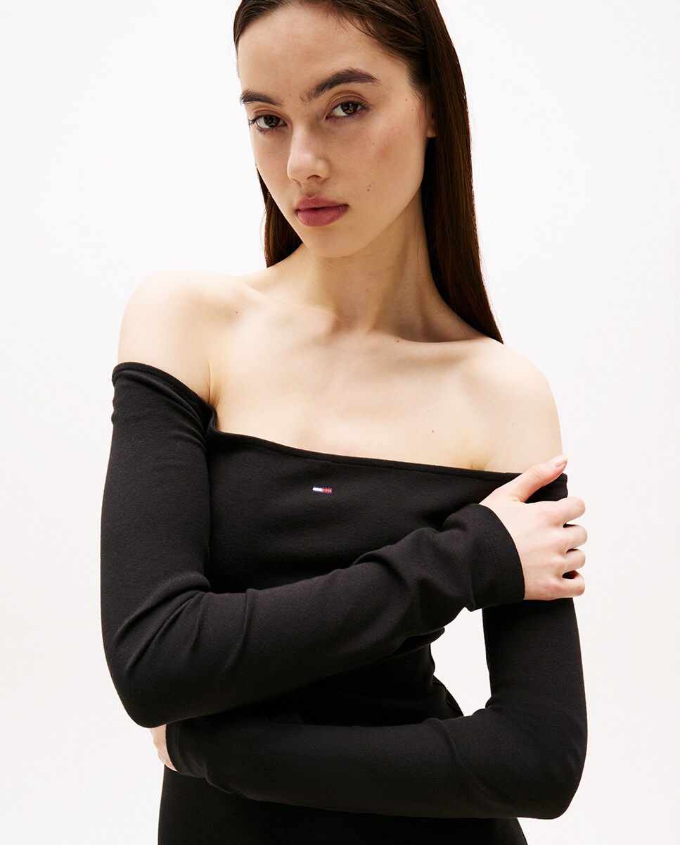 Vestido Mini com Decote à Barco Preto-2