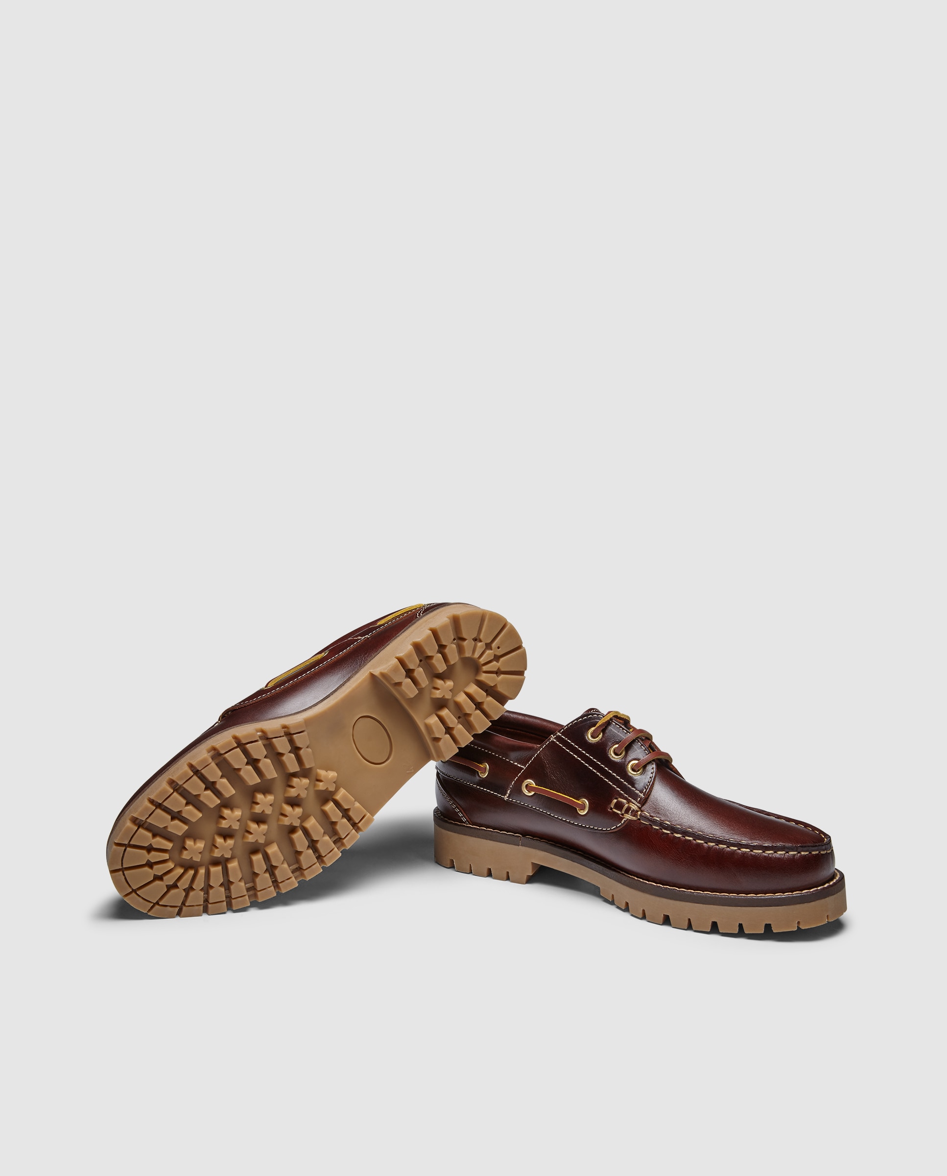Náutico cordones de hombre de piel con piso de goma Marrón-2