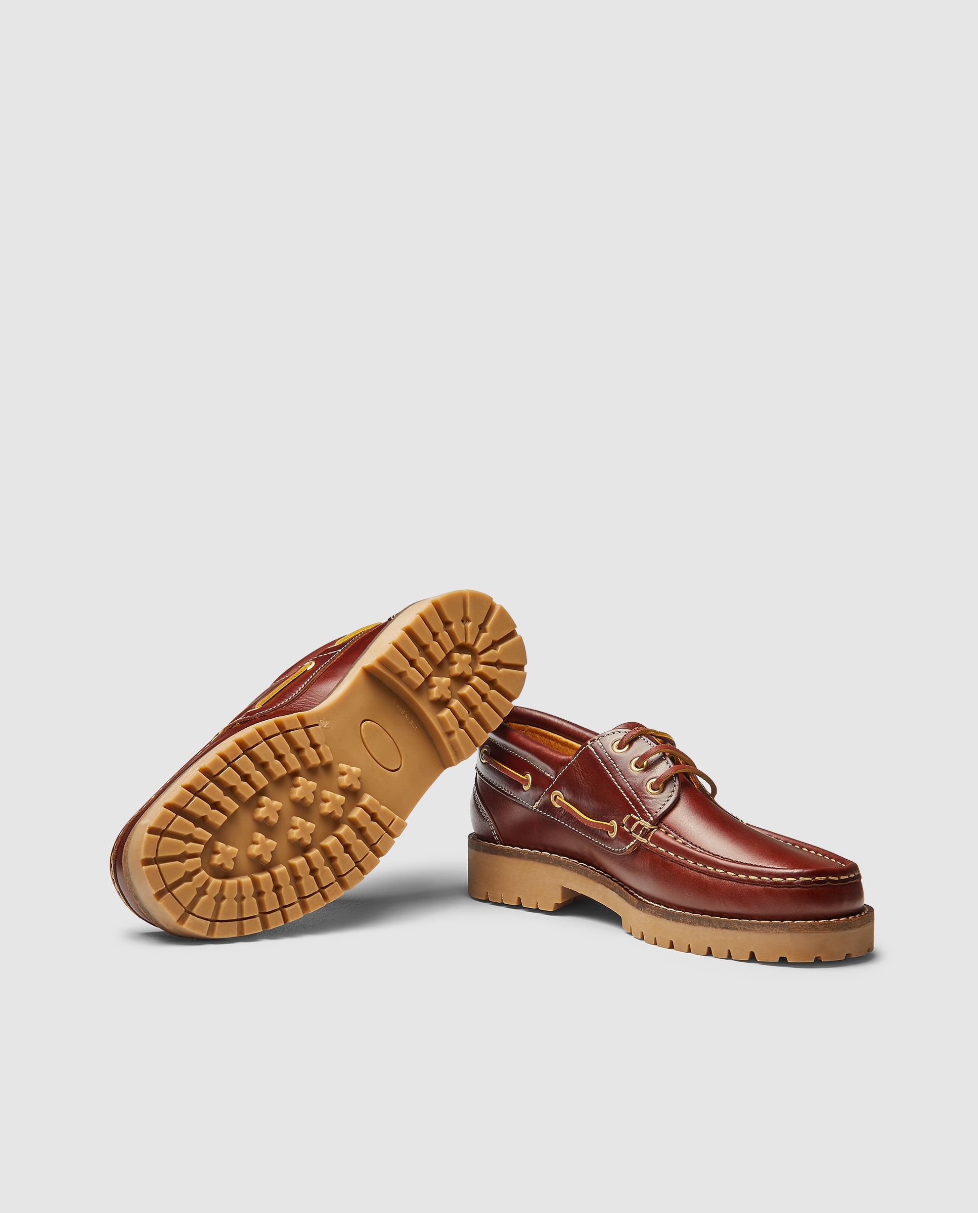 Náutico cordones de hombre de piel con piso de goma Marrón-2