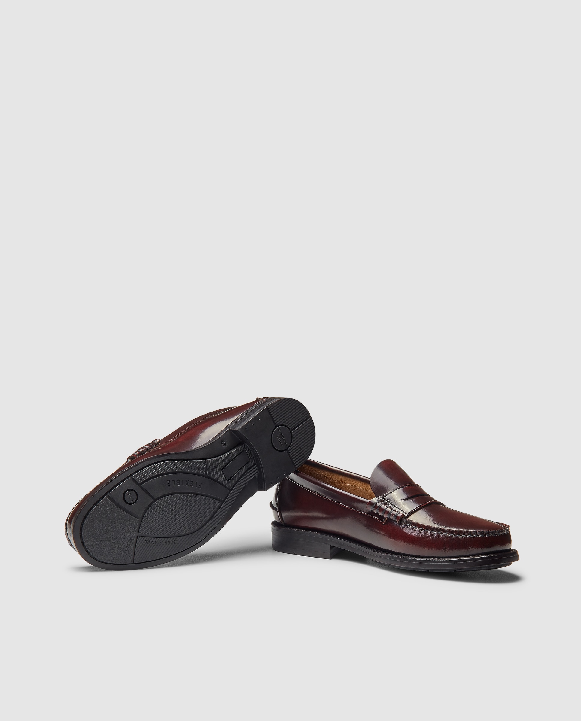 Mocasin castellano de hombre de piel florentic con piso de goma Burdeos-2