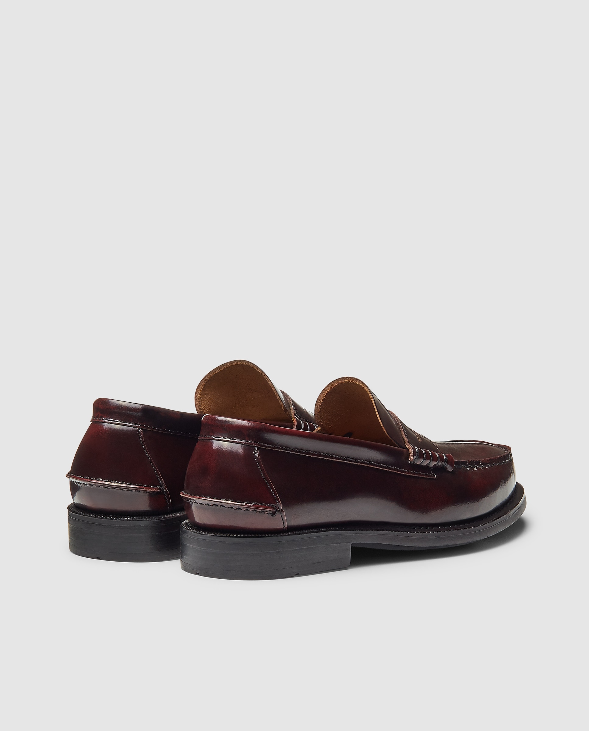 Mocasin castellano de hombre de piel florentic con piso de goma Burdeos-3