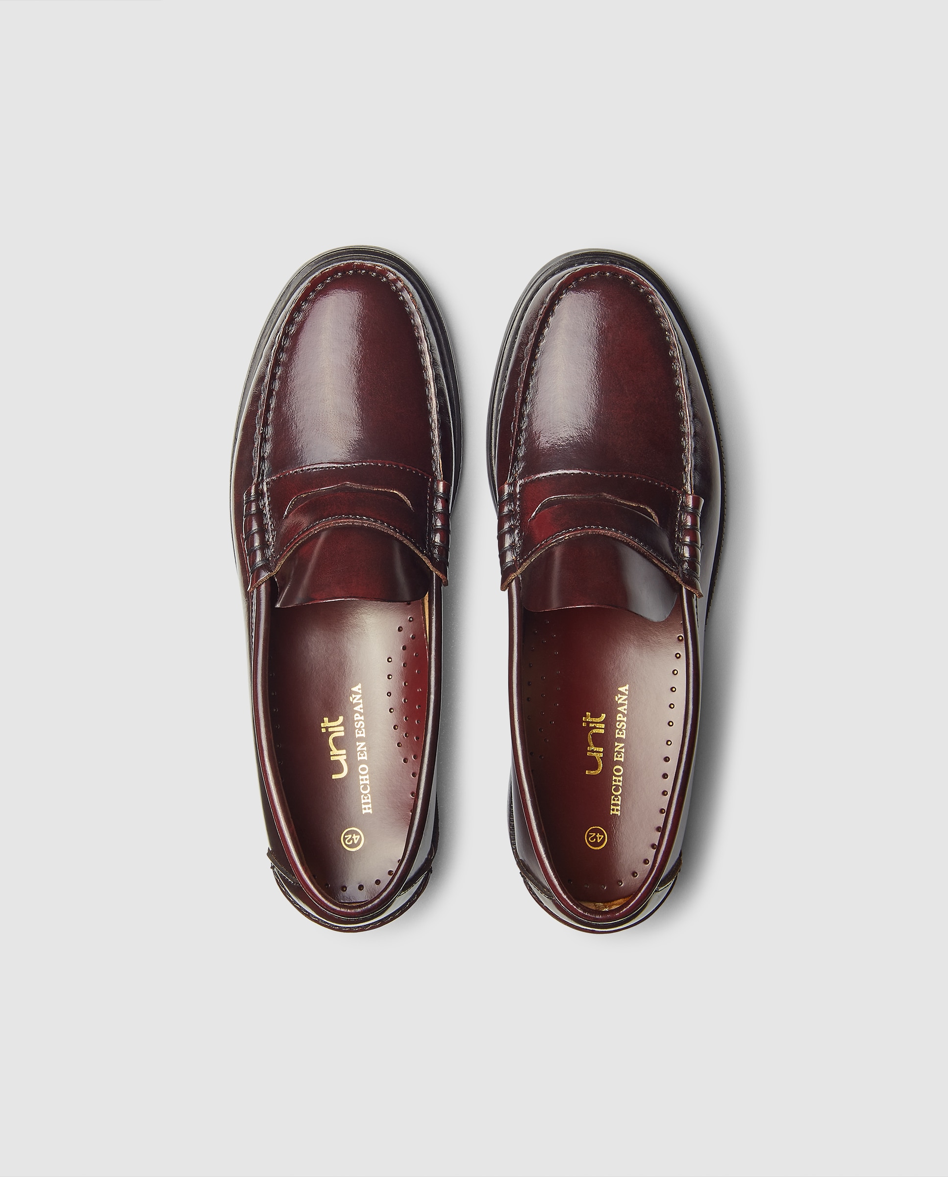 Mocasin castellano de hombre de piel florentic con piso de goma Burdeos-4