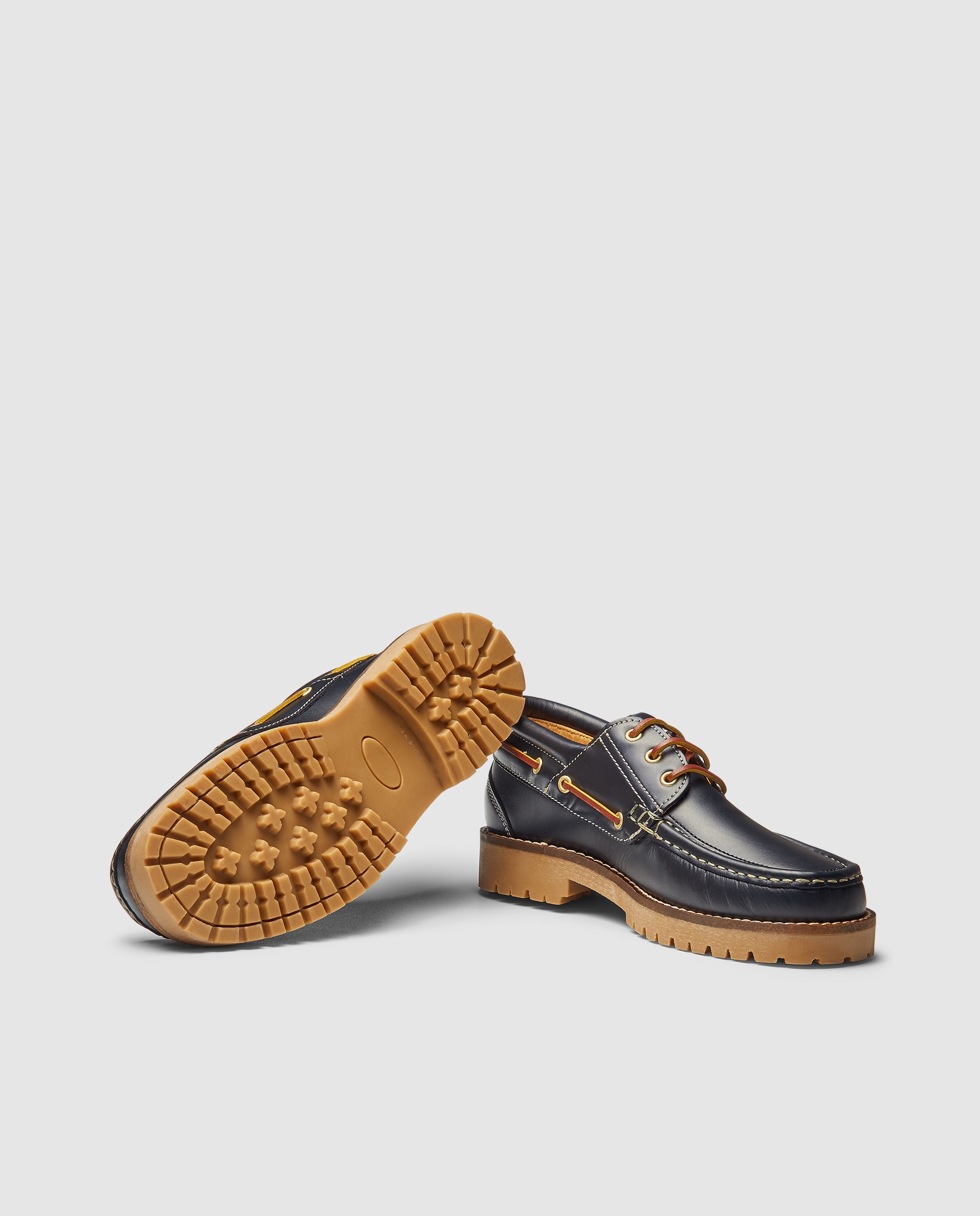 Náutico cordones de hombre de piel con piso de goma Azul marino-2