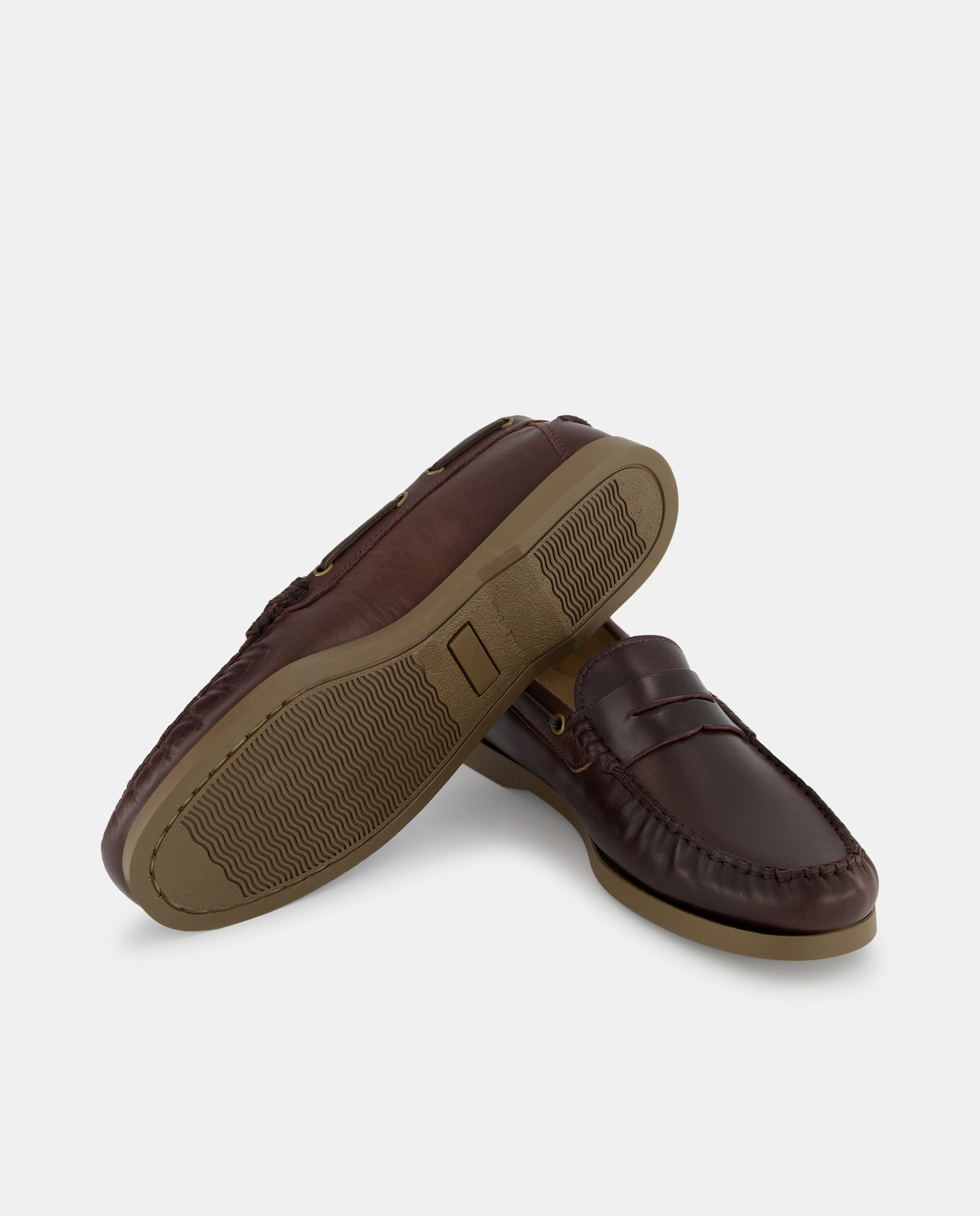 Mocasín de hombre antifaz de piel con piso de goma Marrón-2