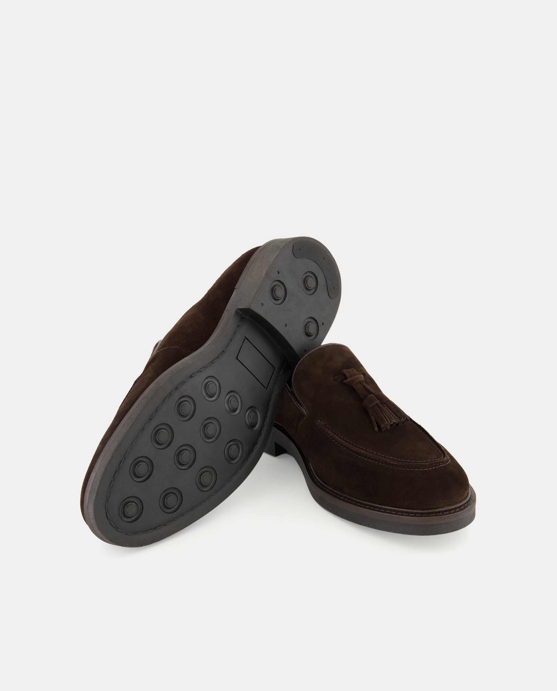 Mocasin borlas de hombre de serraje con piso de goma Marrón-2