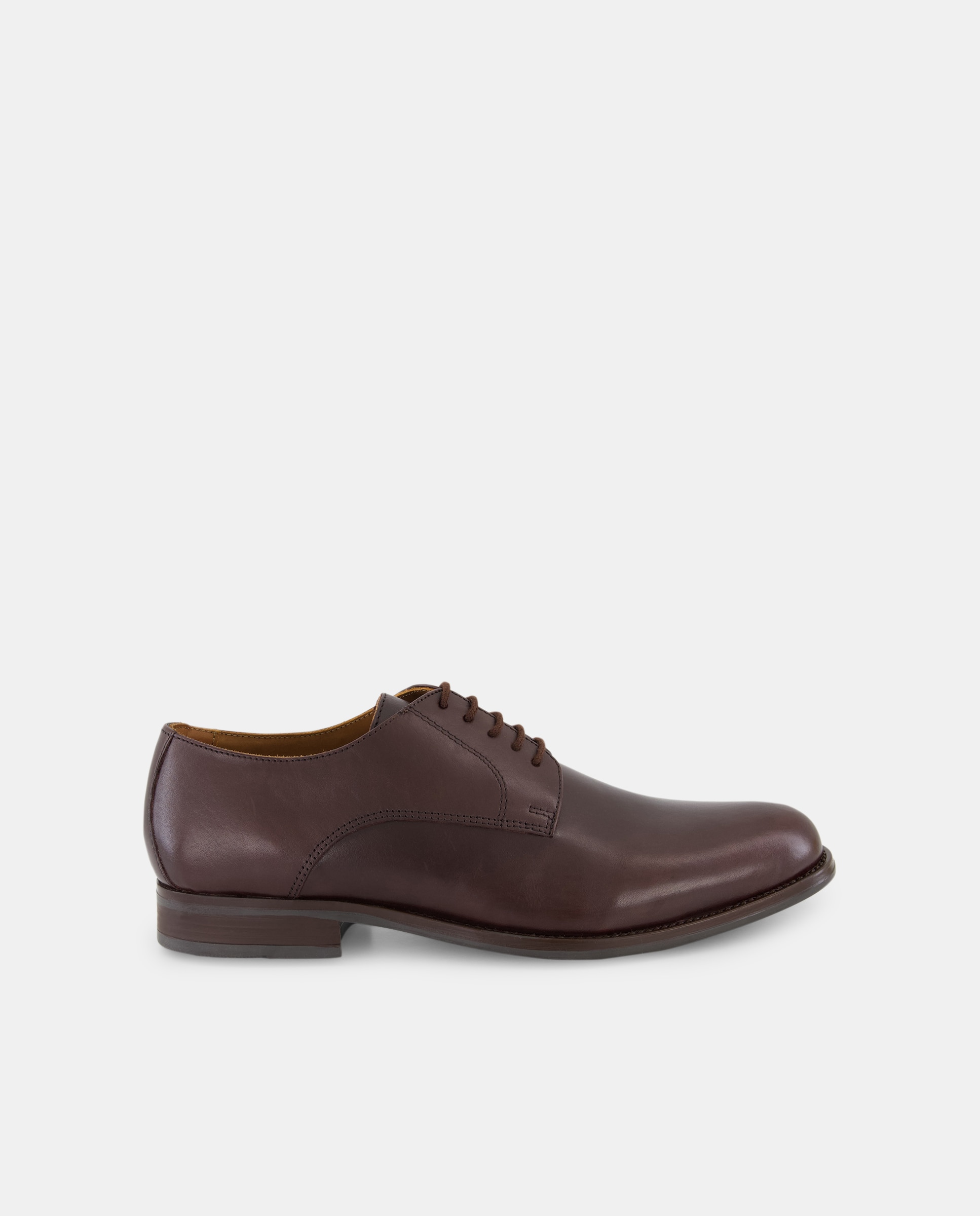 Imagen 0 de Zapato cordones de hombre pala lisa de piel con piso de goma
