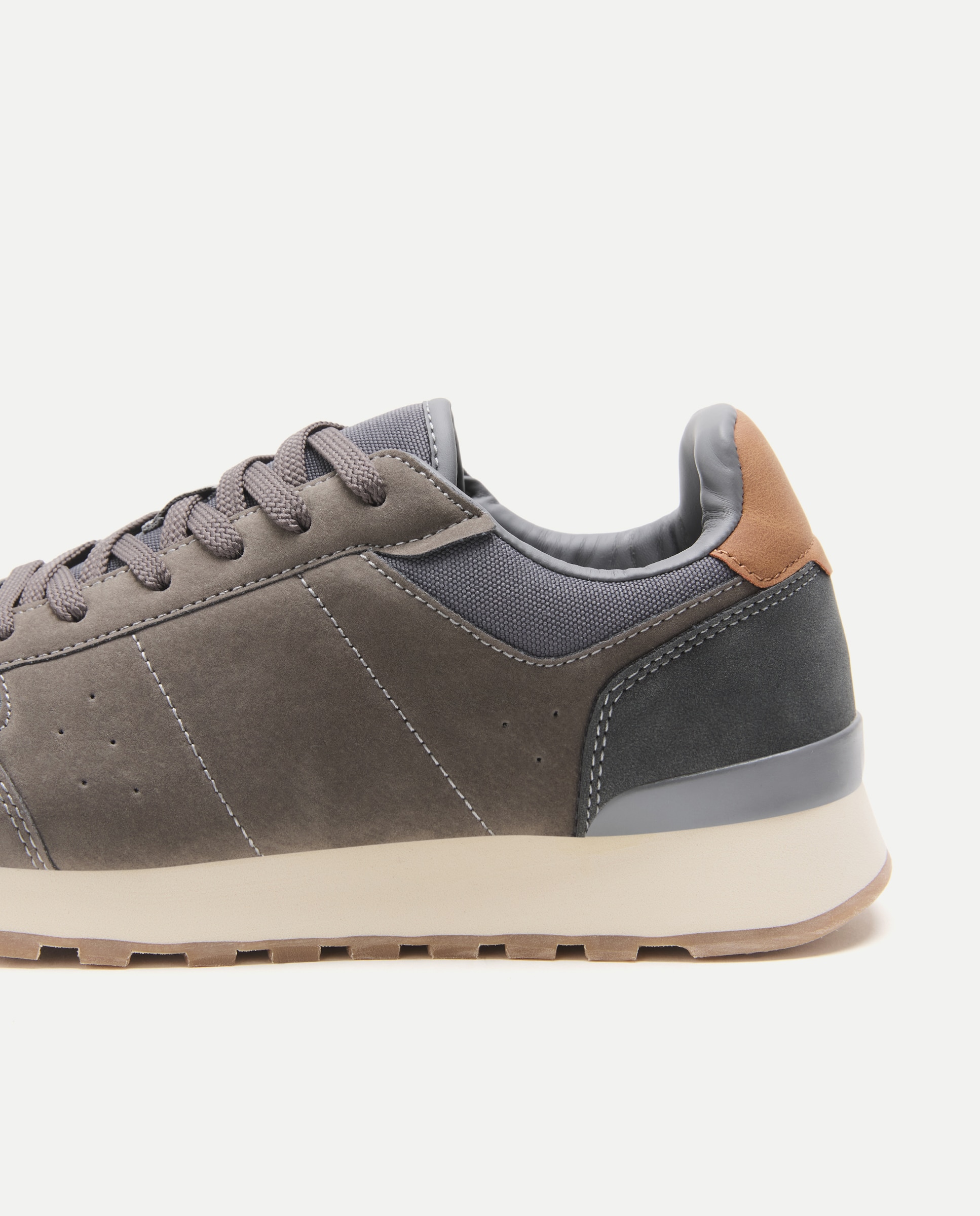 Deportivo cordones con piso de eva y goma Gris oscuro-5