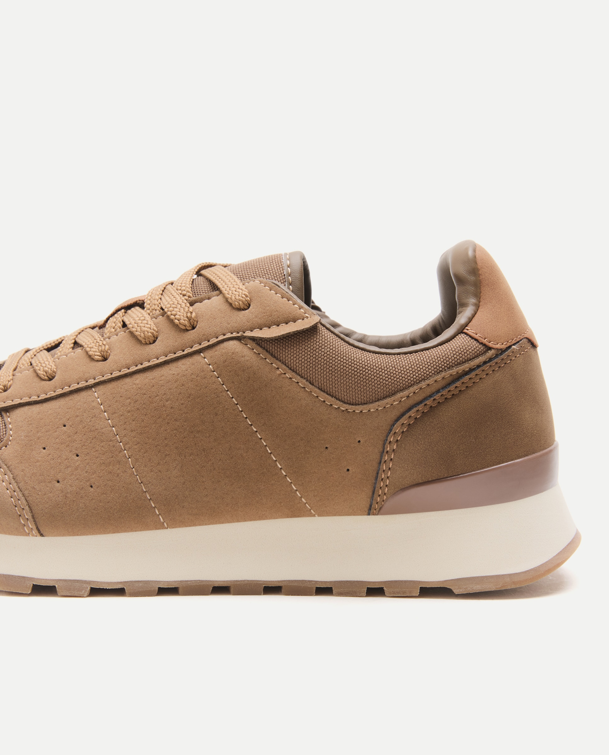 Deportivo cordones con piso de eva y goma Camel-5