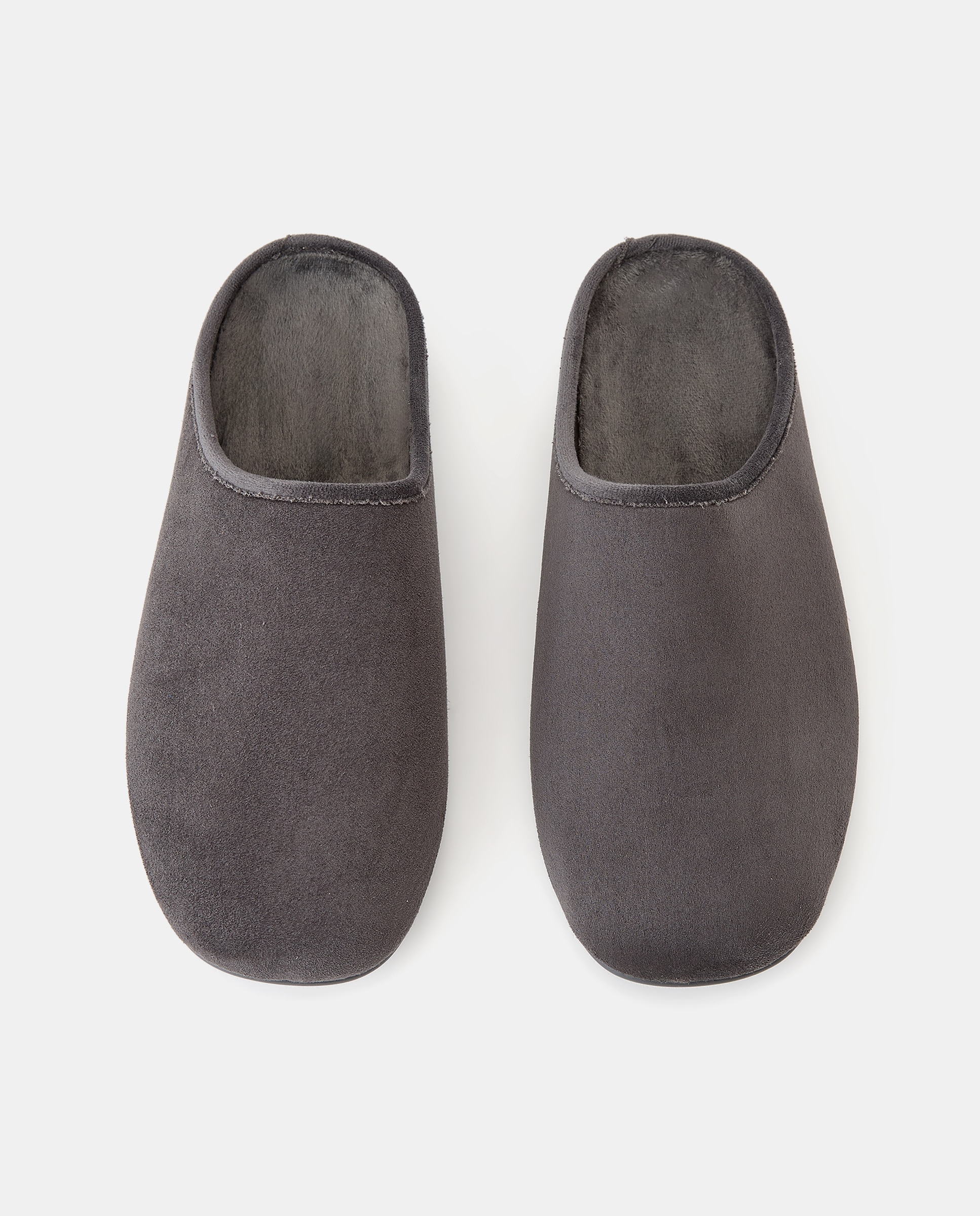 Zapatilla de casa de hombre con piso de goma 4