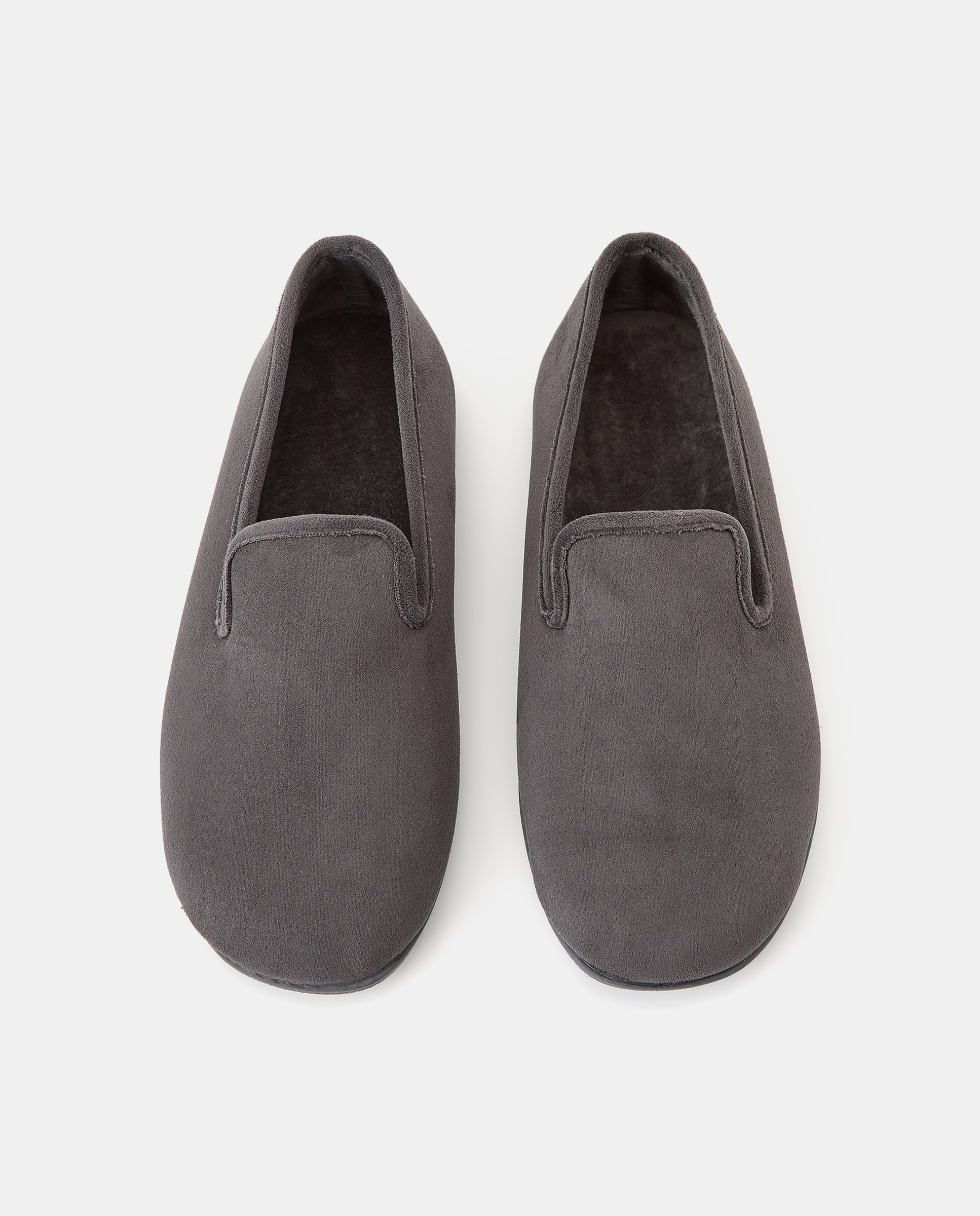 Zapatilla de casa de hombre con piso de goma 4