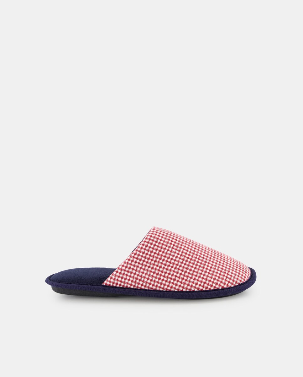 Zapatilla abierta cuadros navidad con caja de regalo 2