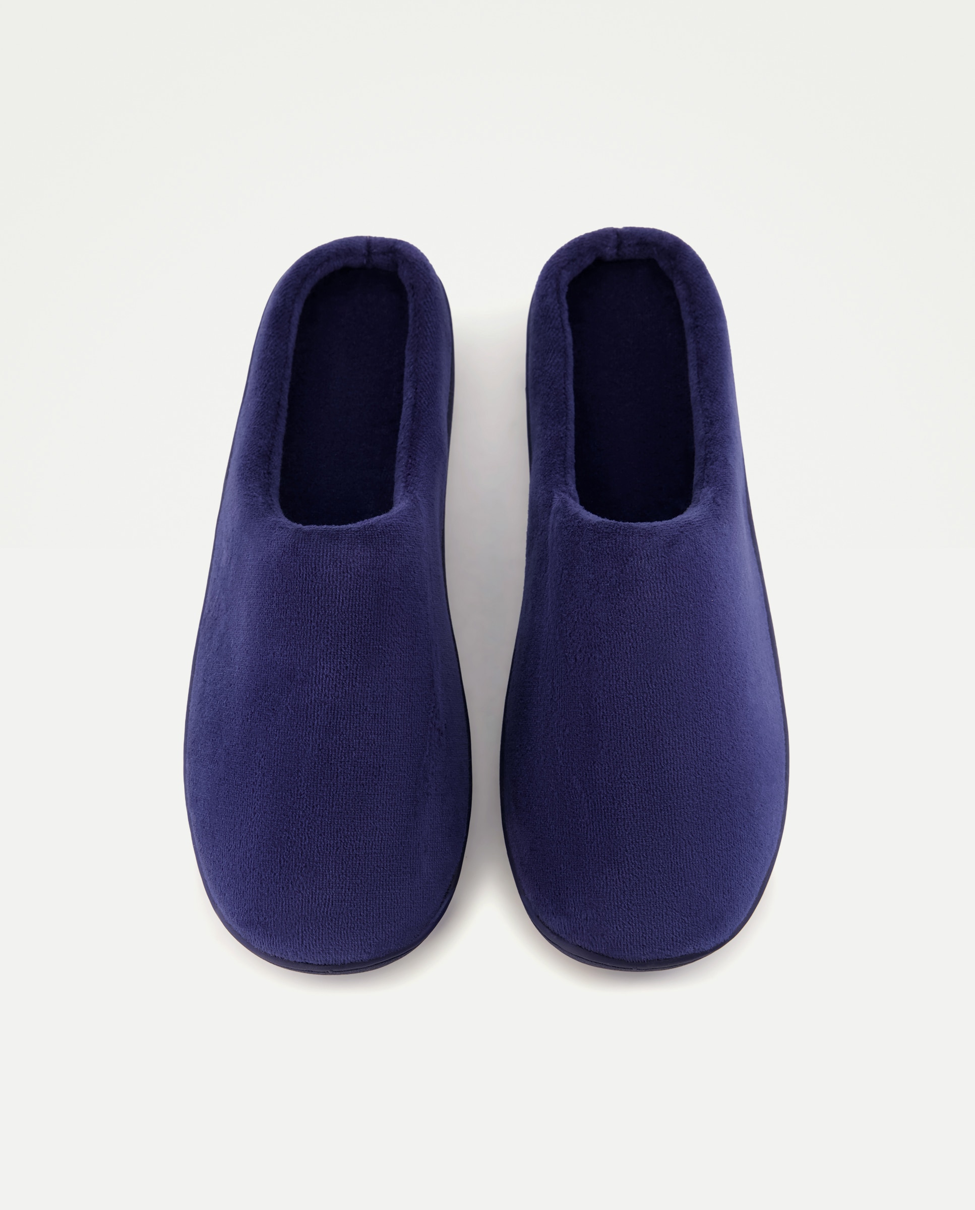 Zapatilla de hombre abierta de velvet con piso de goma Azul marino-4