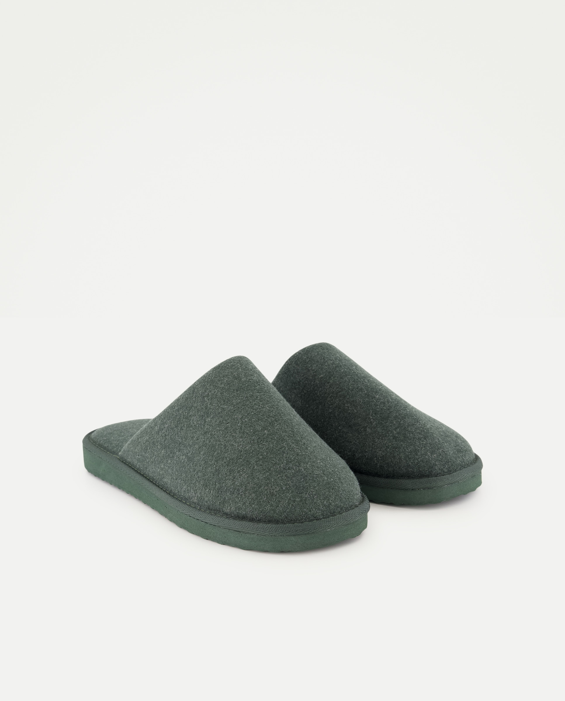 Zapatilla de hombre abierta de fieltro con piso ligero 530 Verde oscuro-2