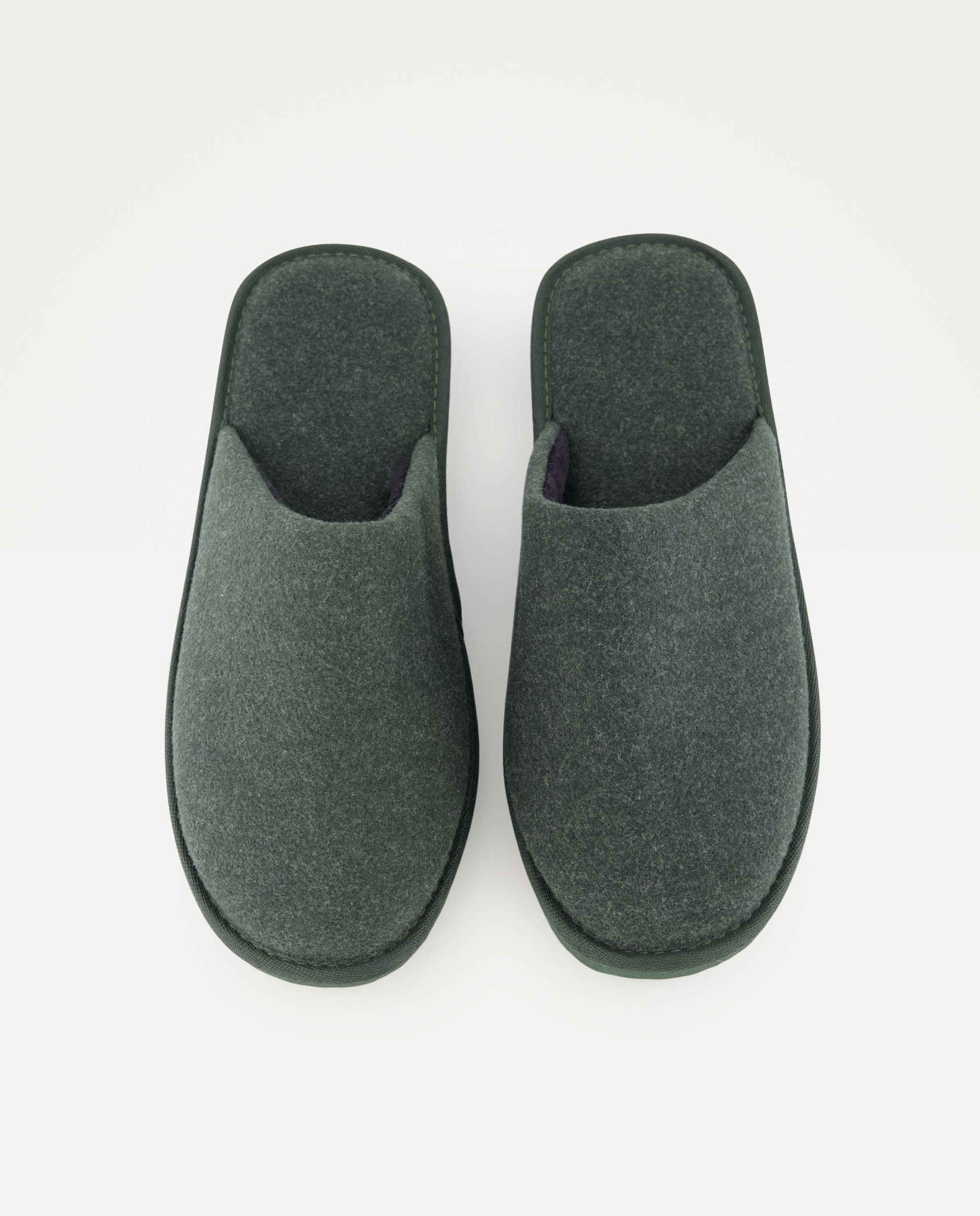 Zapatilla de hombre abierta de fieltro con piso ligero 530 Verde oscuro-4