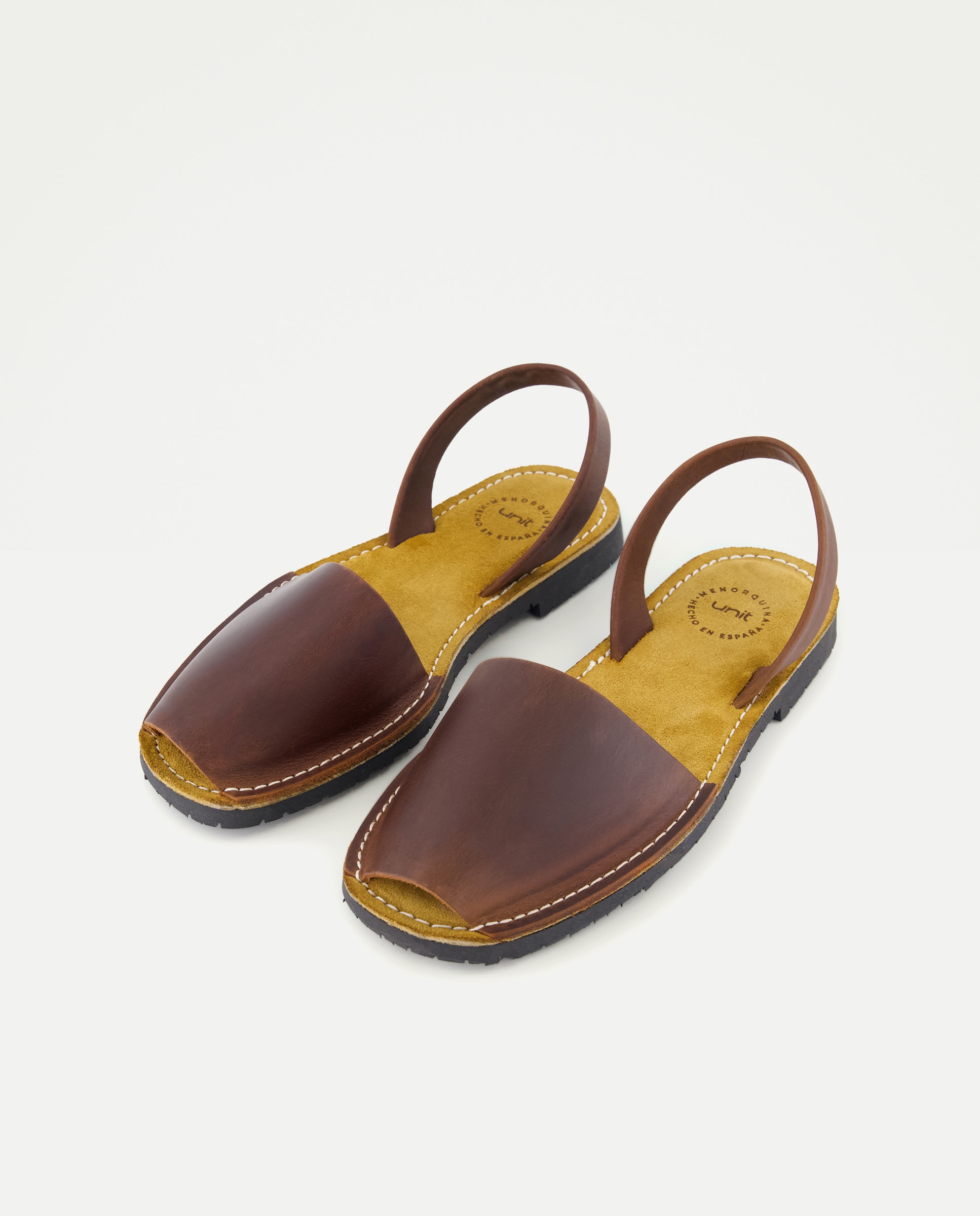 Albarca de piel con piso de goma de hombre 730 Camel-2