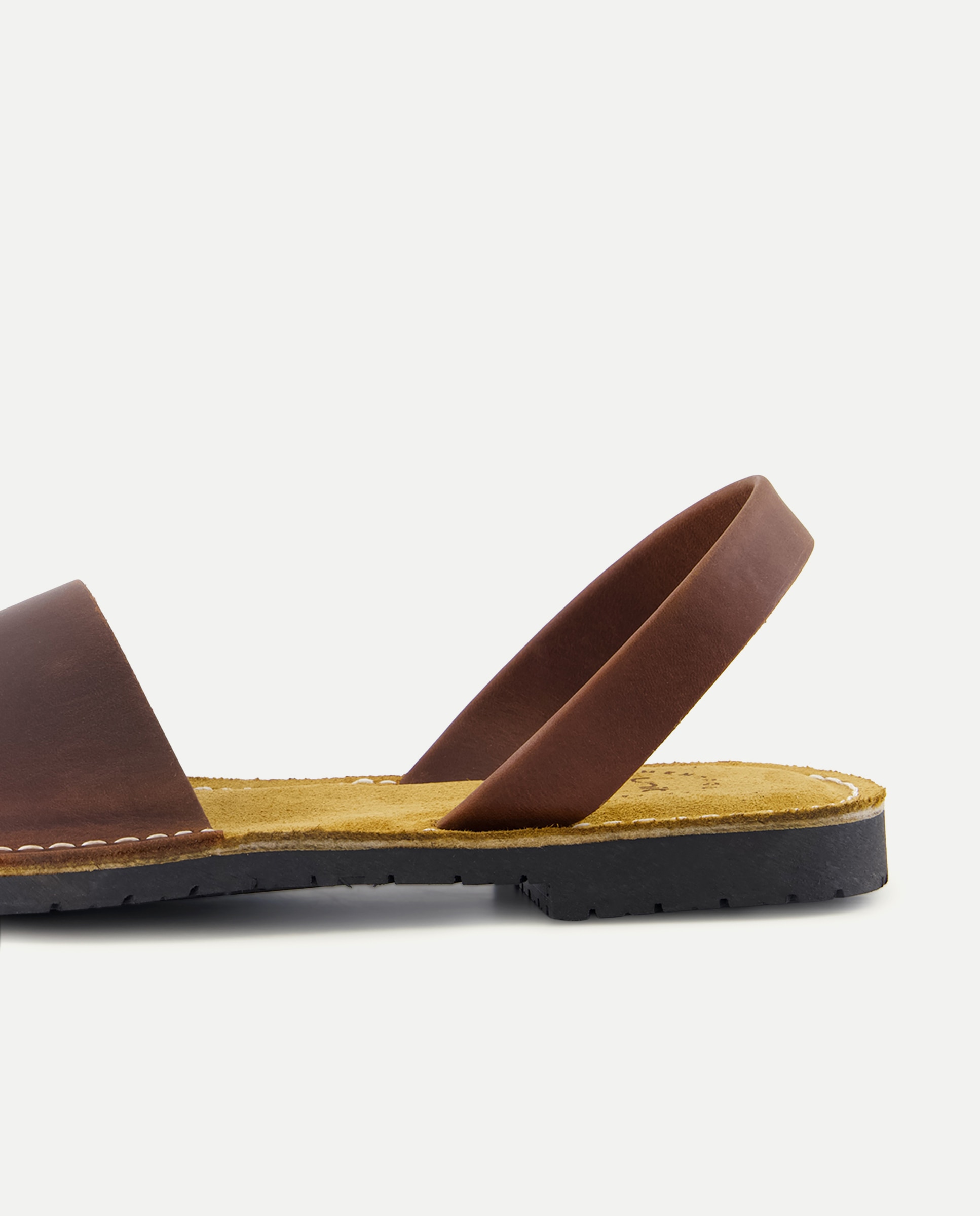 Albarca de piel con piso de goma de hombre 730 Camel-5