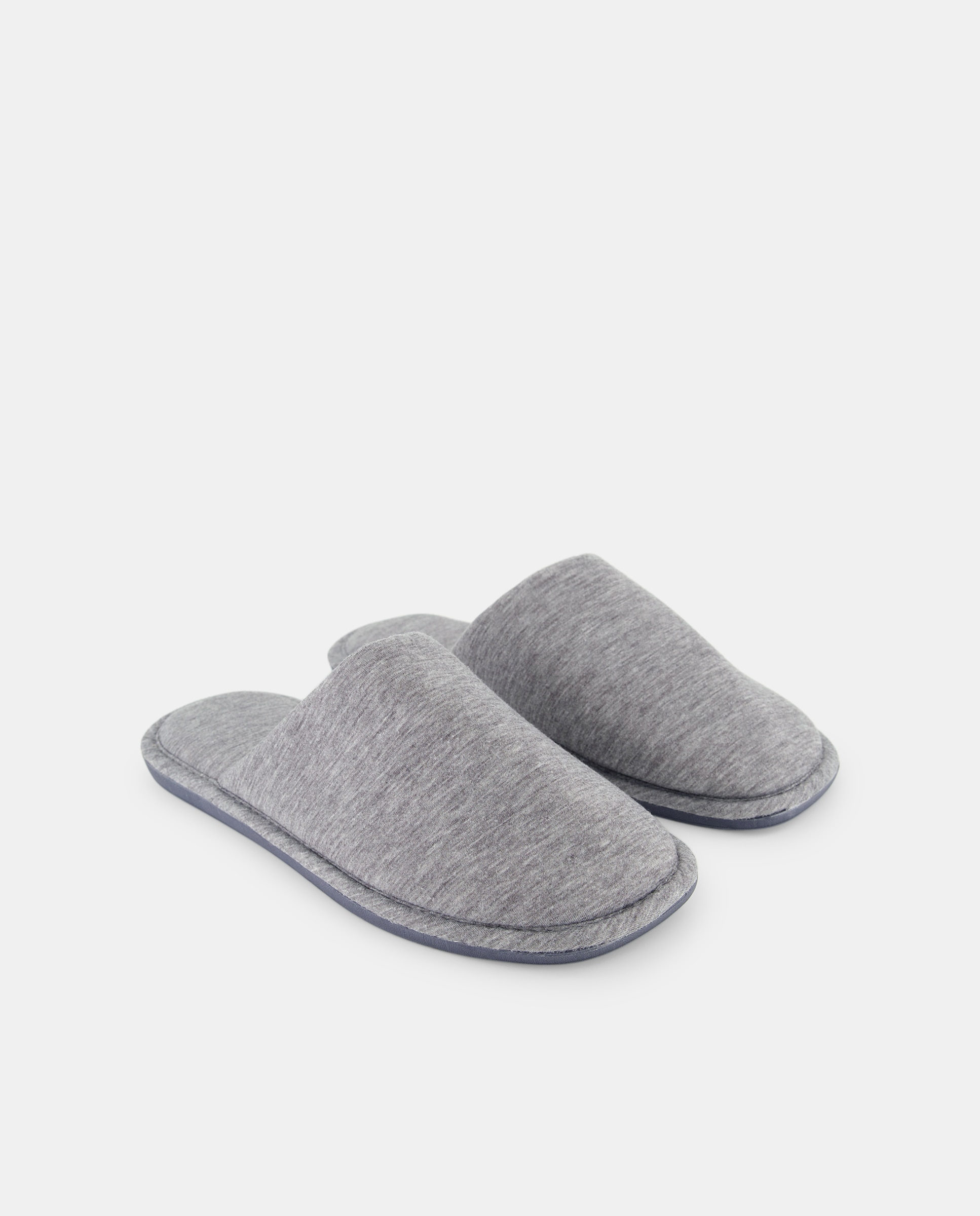 Zapatilla jersey con piso de goma Gris-2
