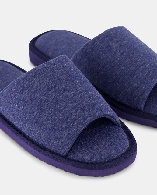 Zapatilla jersey con piso ligero