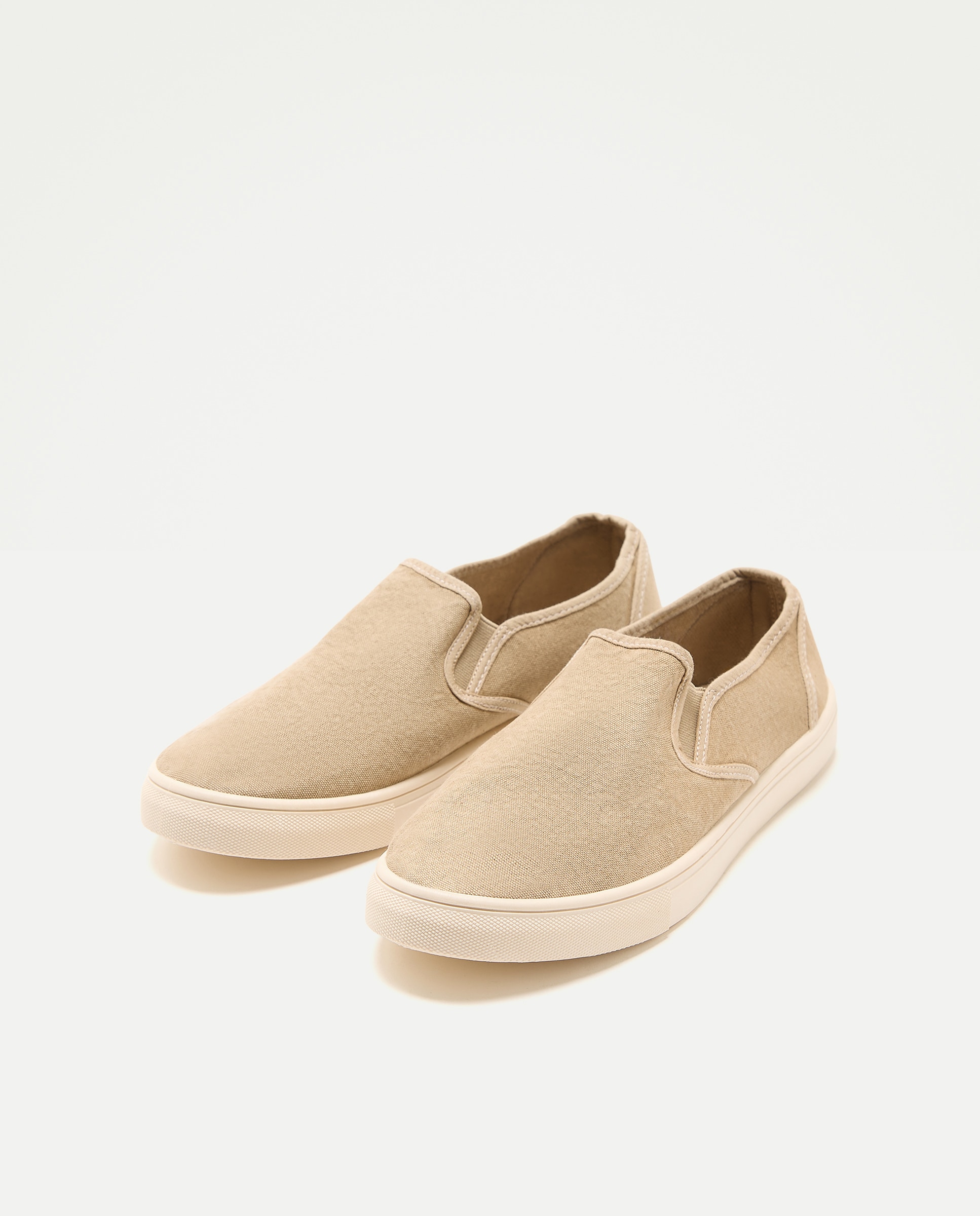 Zapato elasticos de lona lavada con piso de goma Beige-2