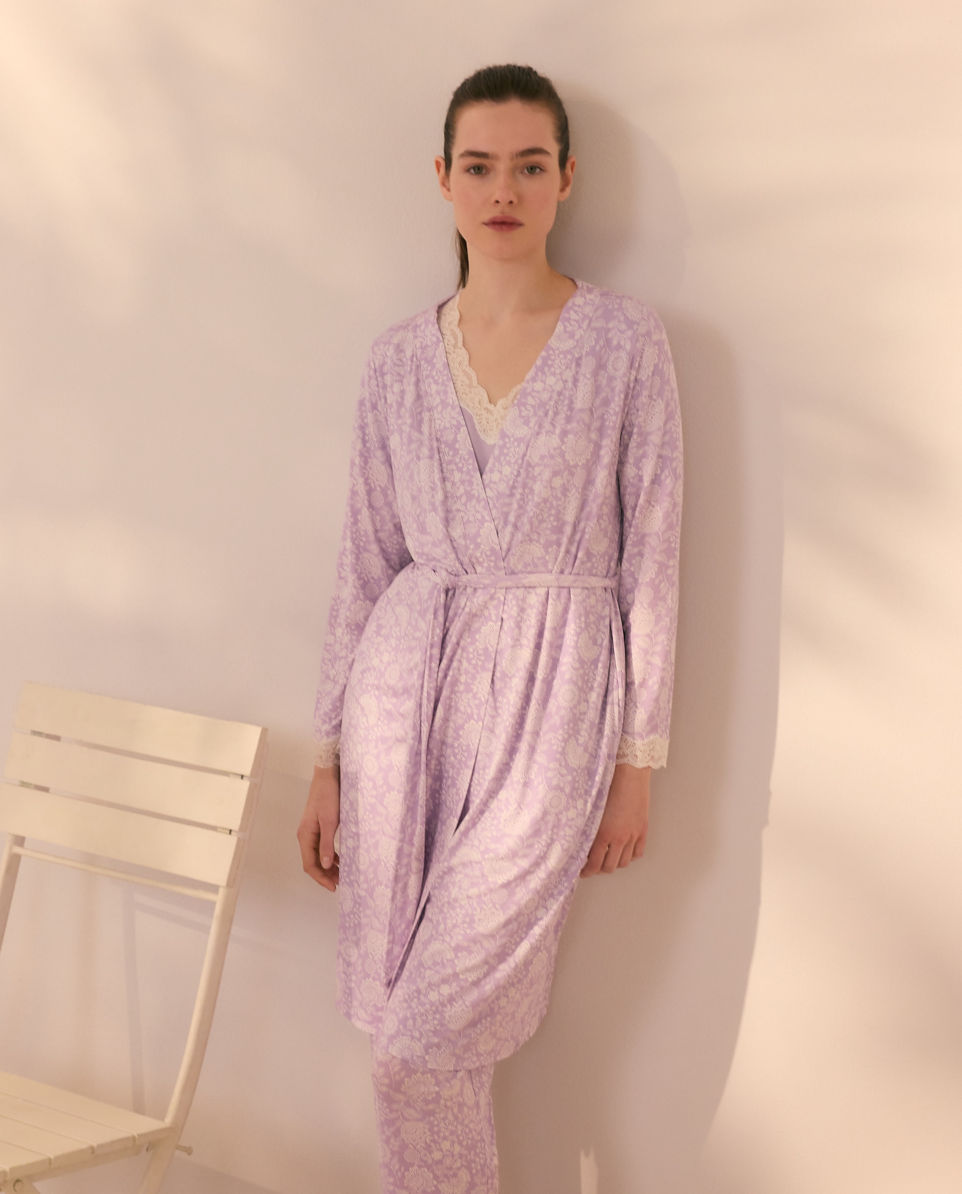 Robe Cruzado com Estampado Bicolor Roxo-2