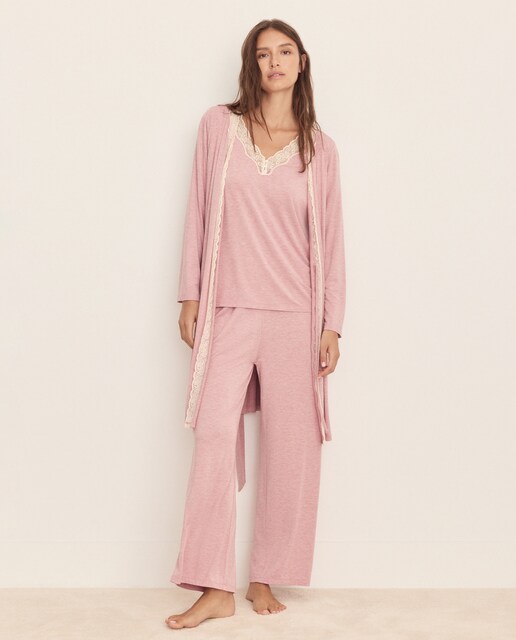 Imagen 0 de Bata de mujer con detalles 200 Rosa