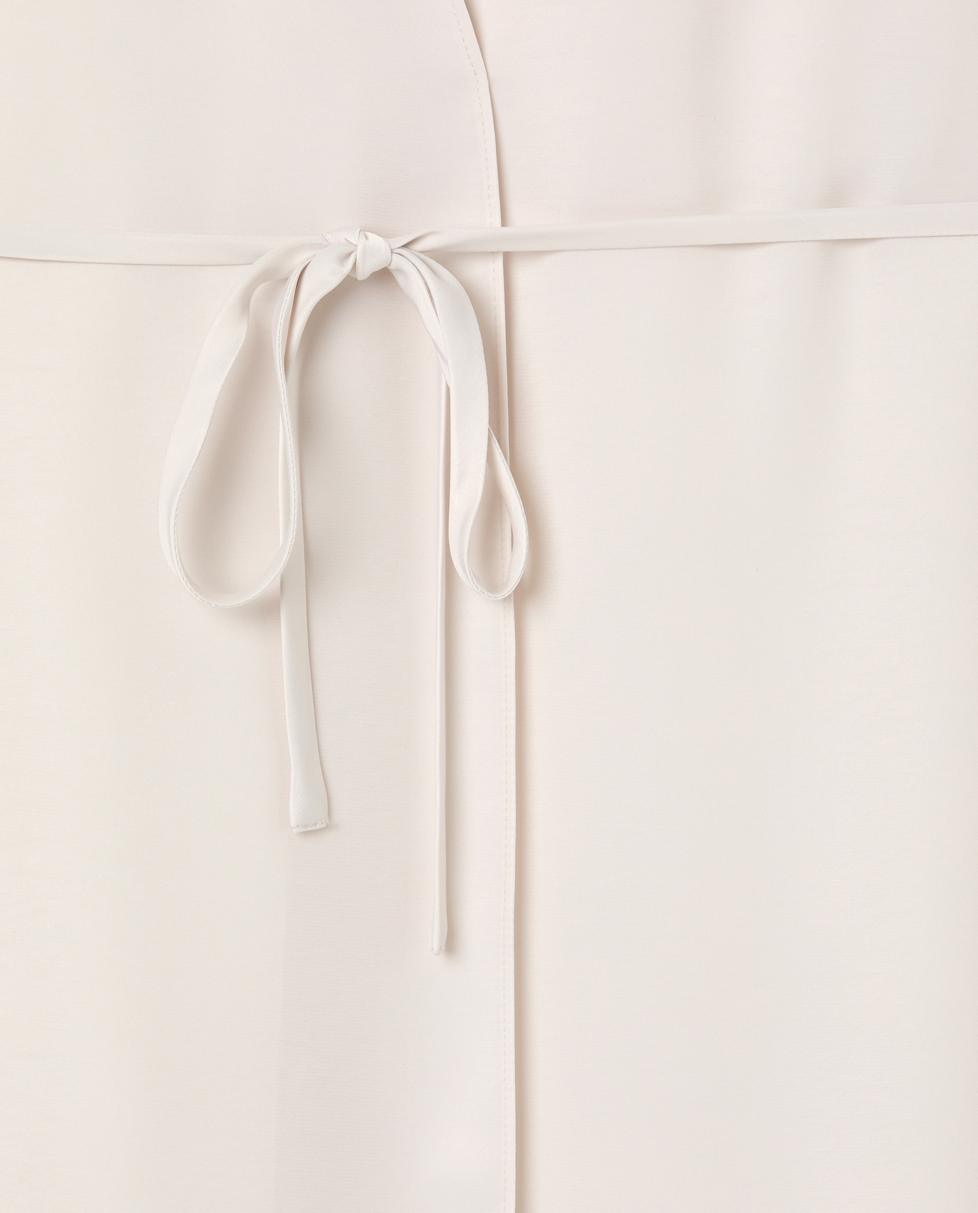 Robe Acetinado Branco-5