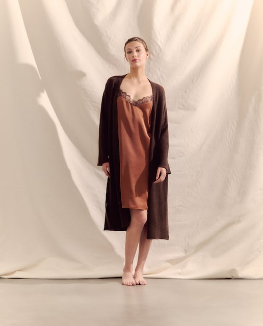 Imagem 0 de Robe liso curto