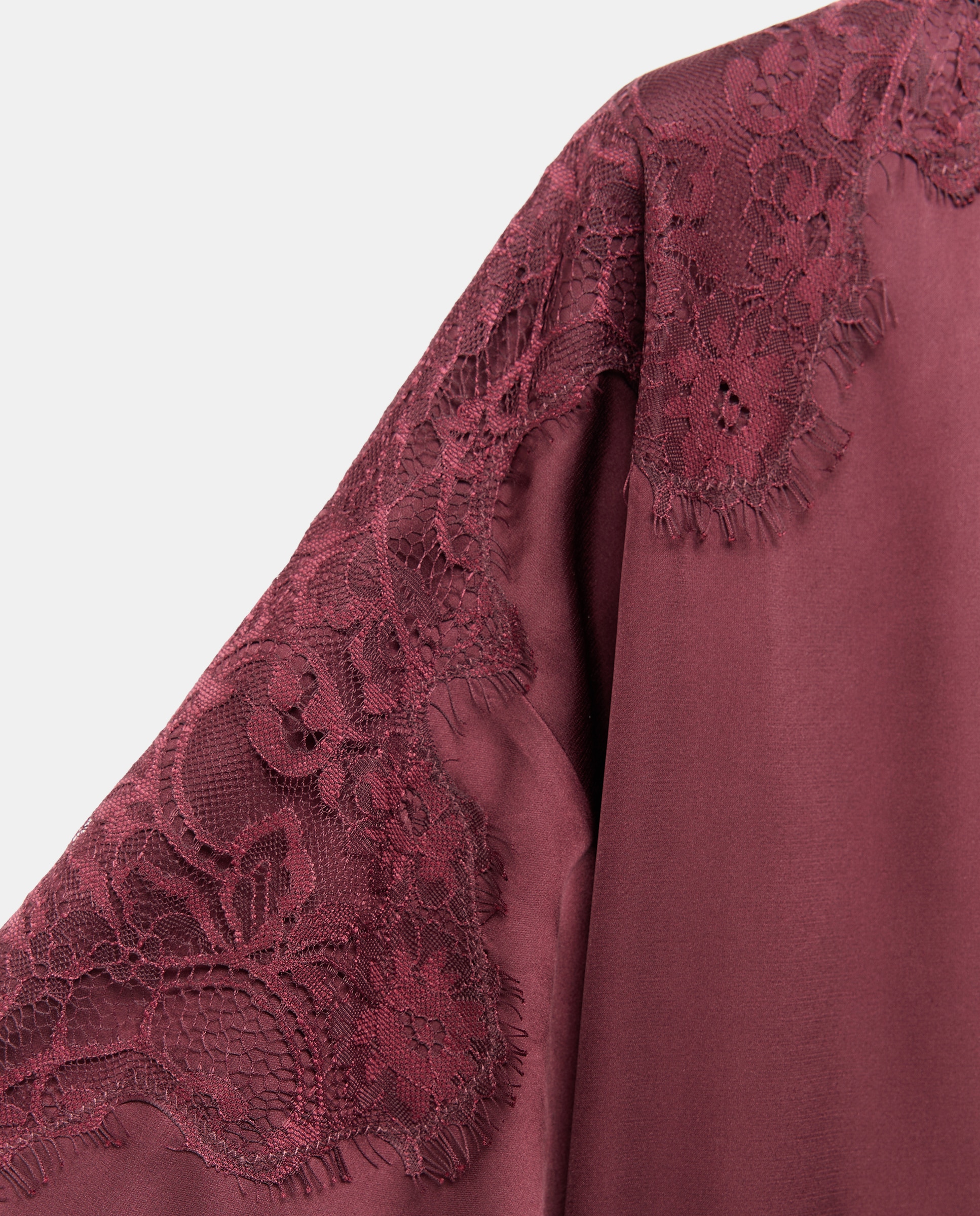Robe Cruzado em Cetim com Inserções de Renda Bordeaux-4