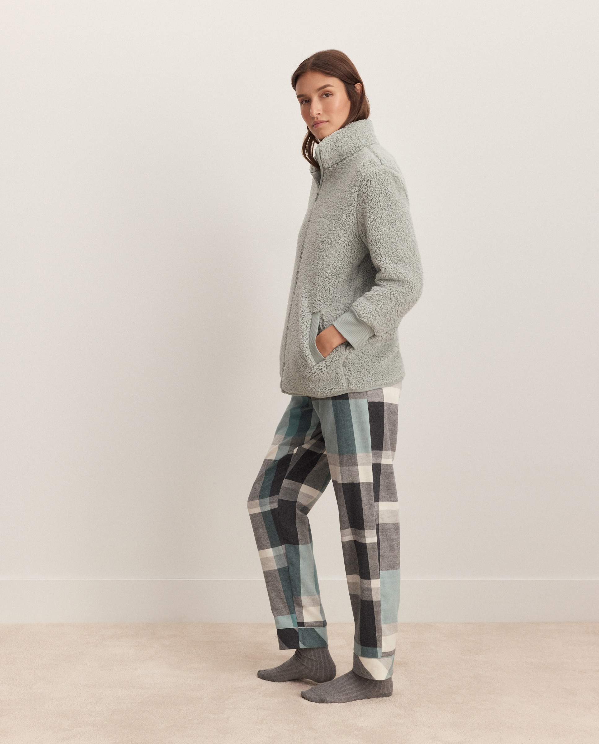 Robe com Fecho de Correr e Bolsos 820 Cinzento Médio-2