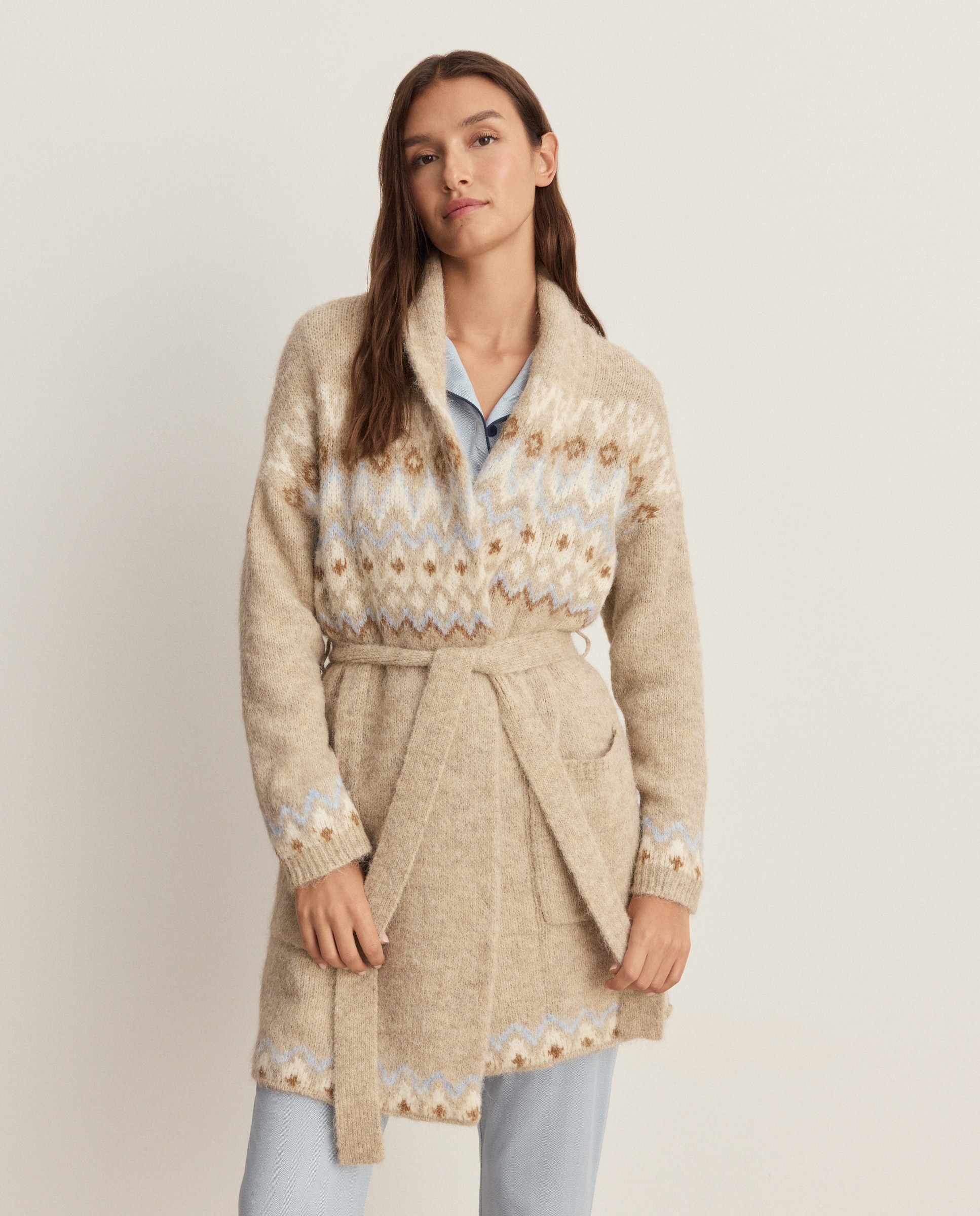 Imagen 1 de Bata de mujer con grecas Beige