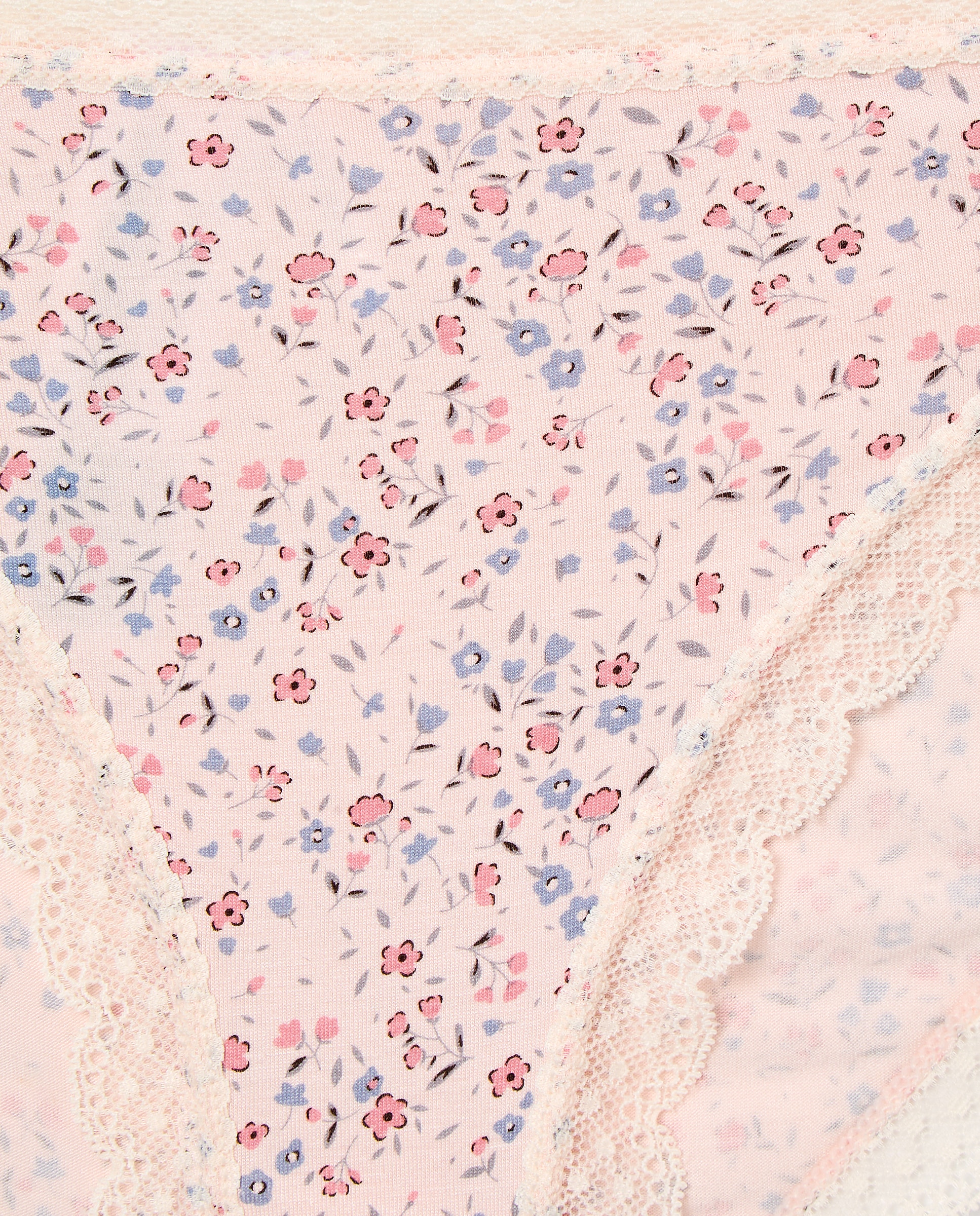 Cueca de Modal com Estampado Rosa-4